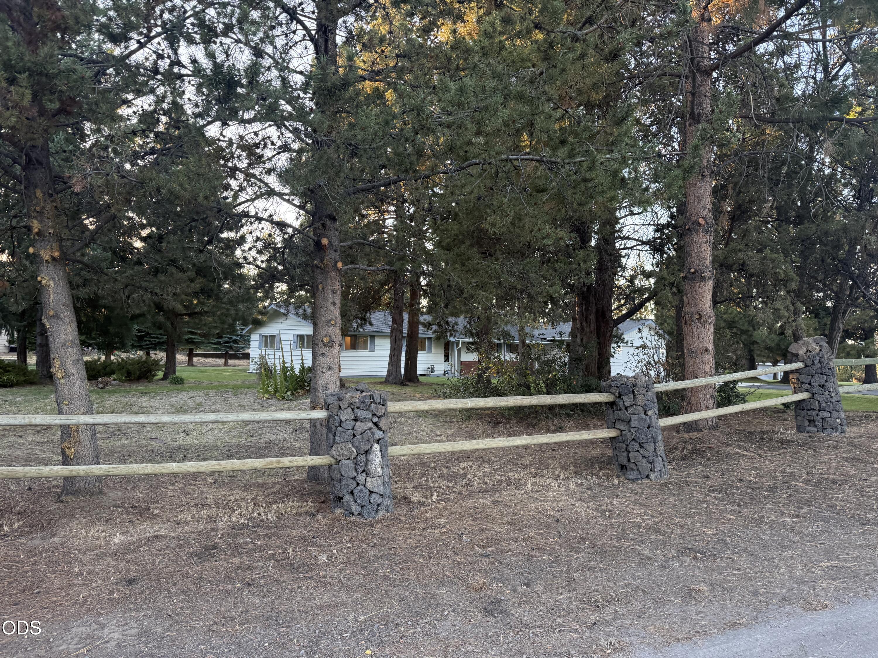 61909 Skyline View Drive