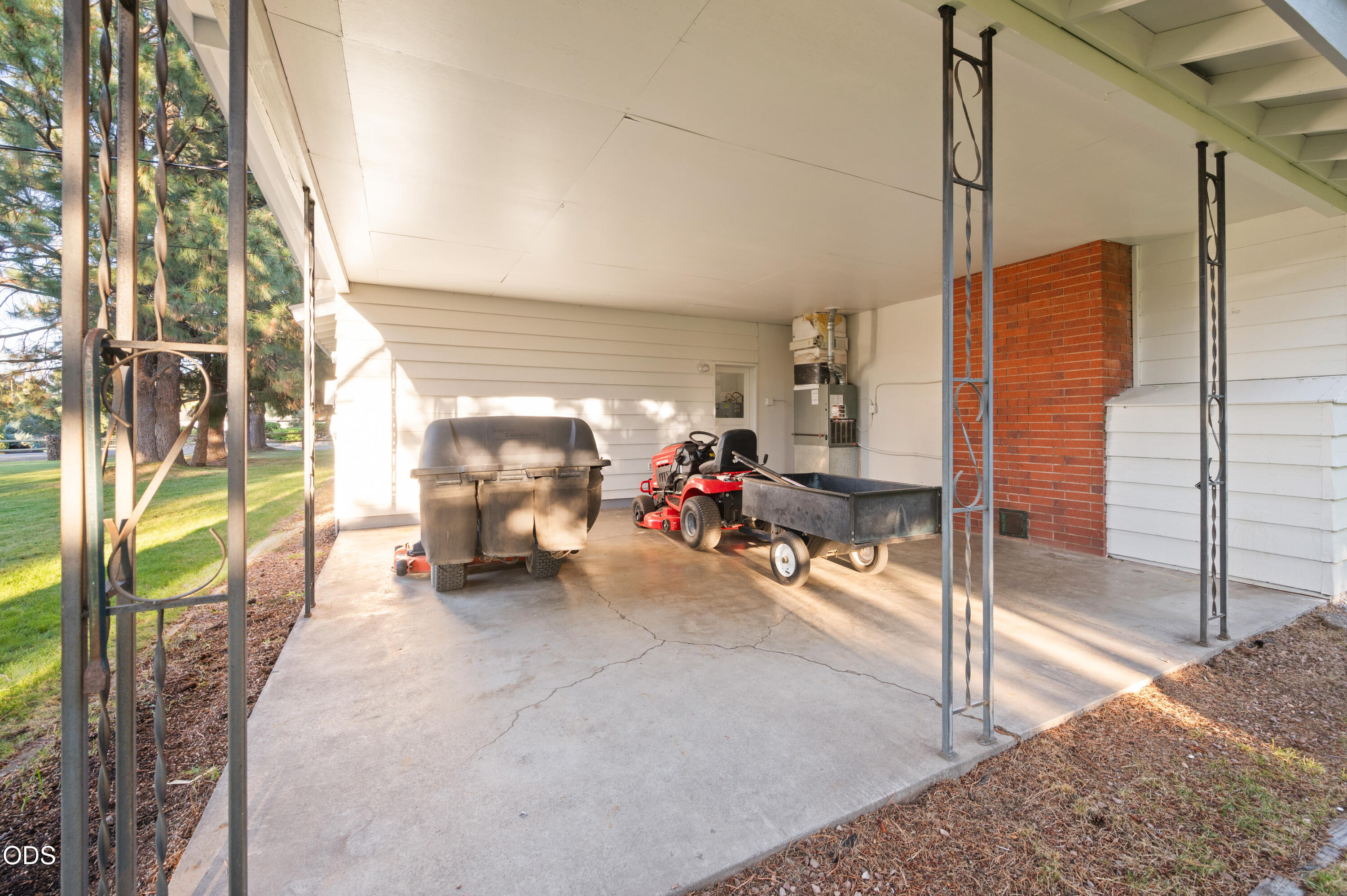 61909 Skyline View Drive