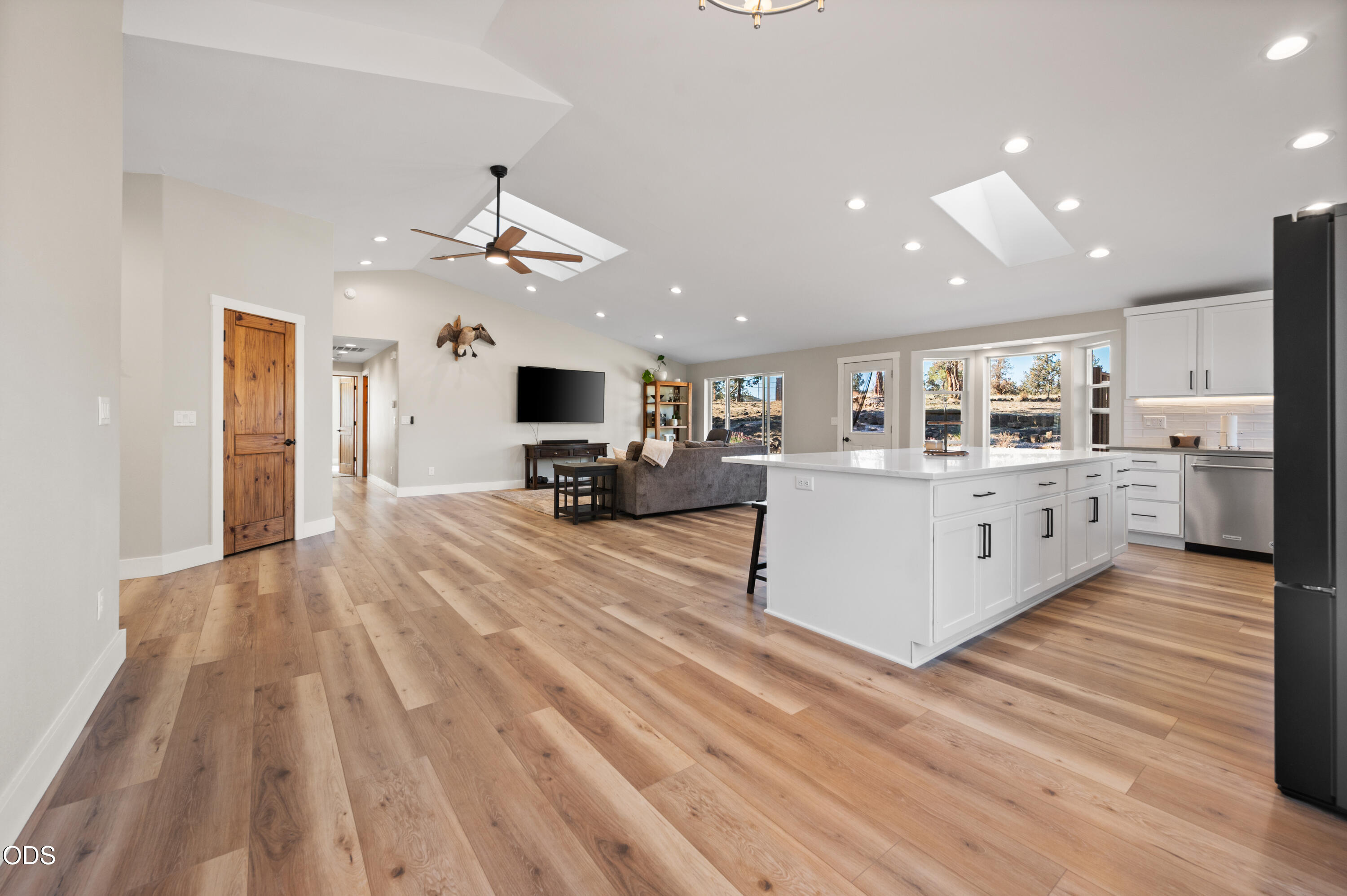 5391 NW Frank Way