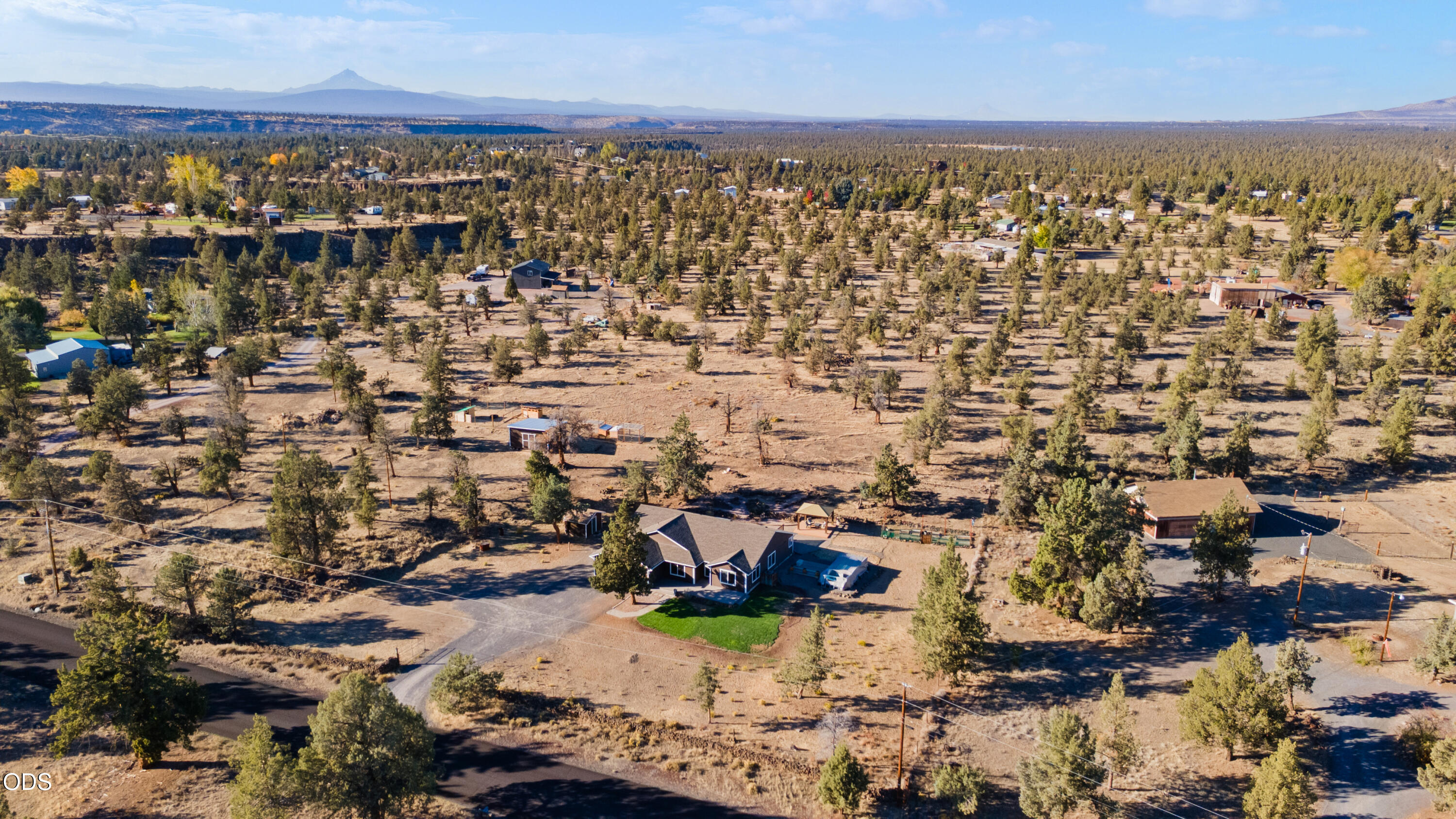 5391 NW Frank Way