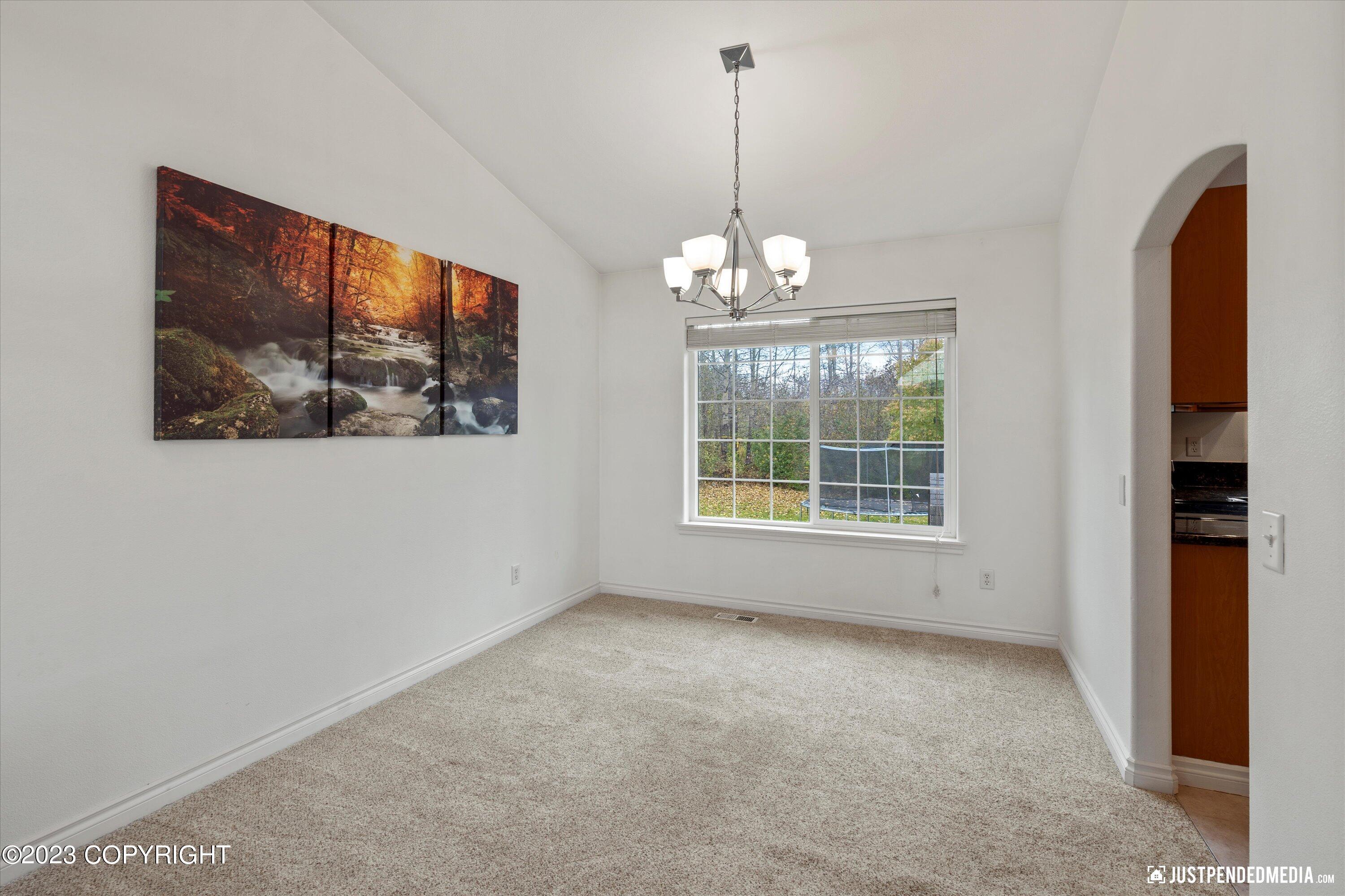 5605 Yukon Charlie Loop
