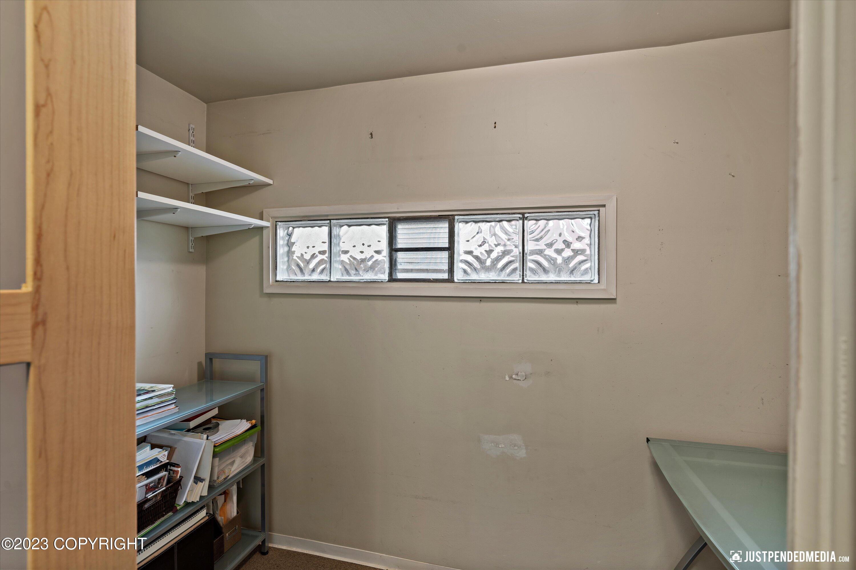 100 E Cook Avenue
