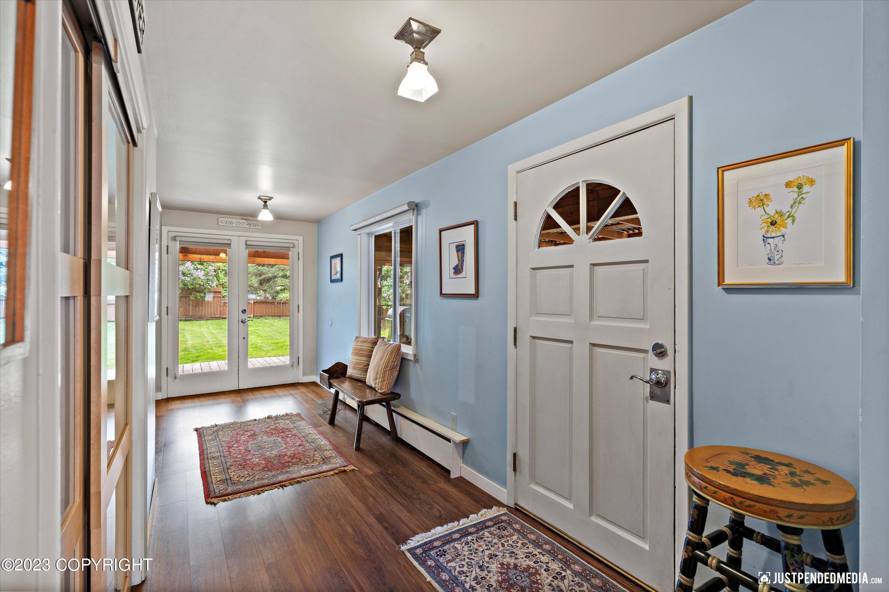 100 E Cook Avenue