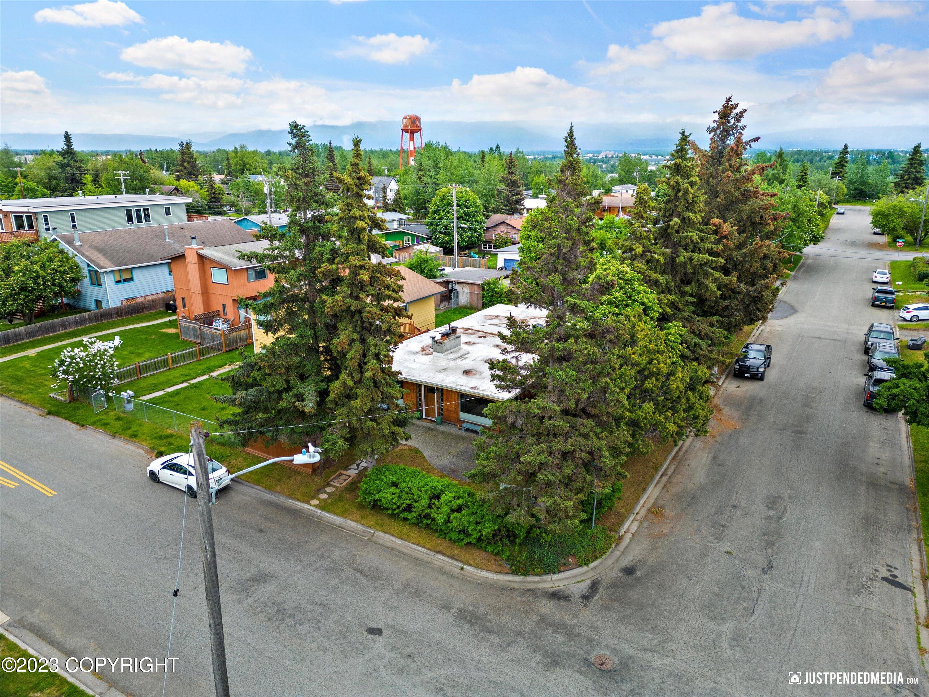 100 E Cook Avenue