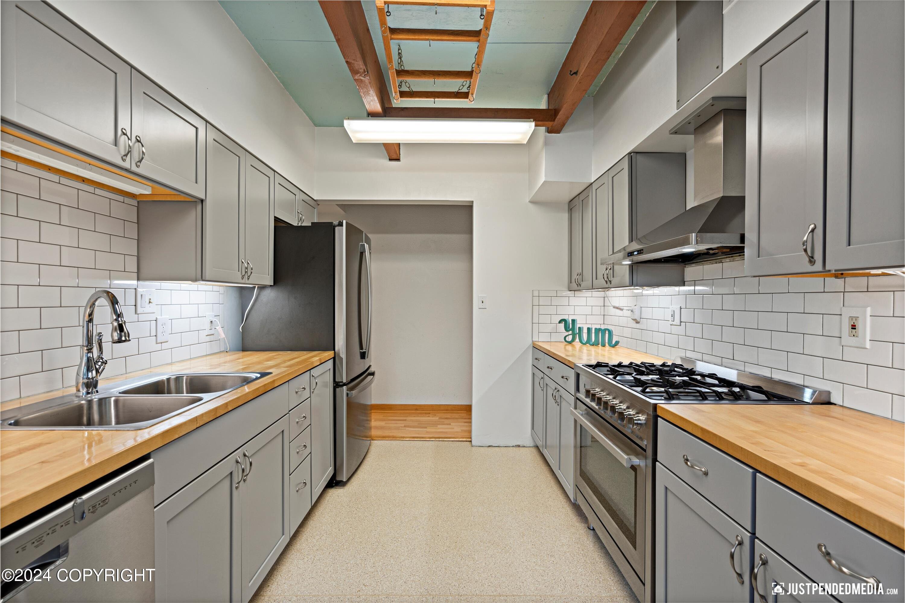 13350 Ginpole Circle