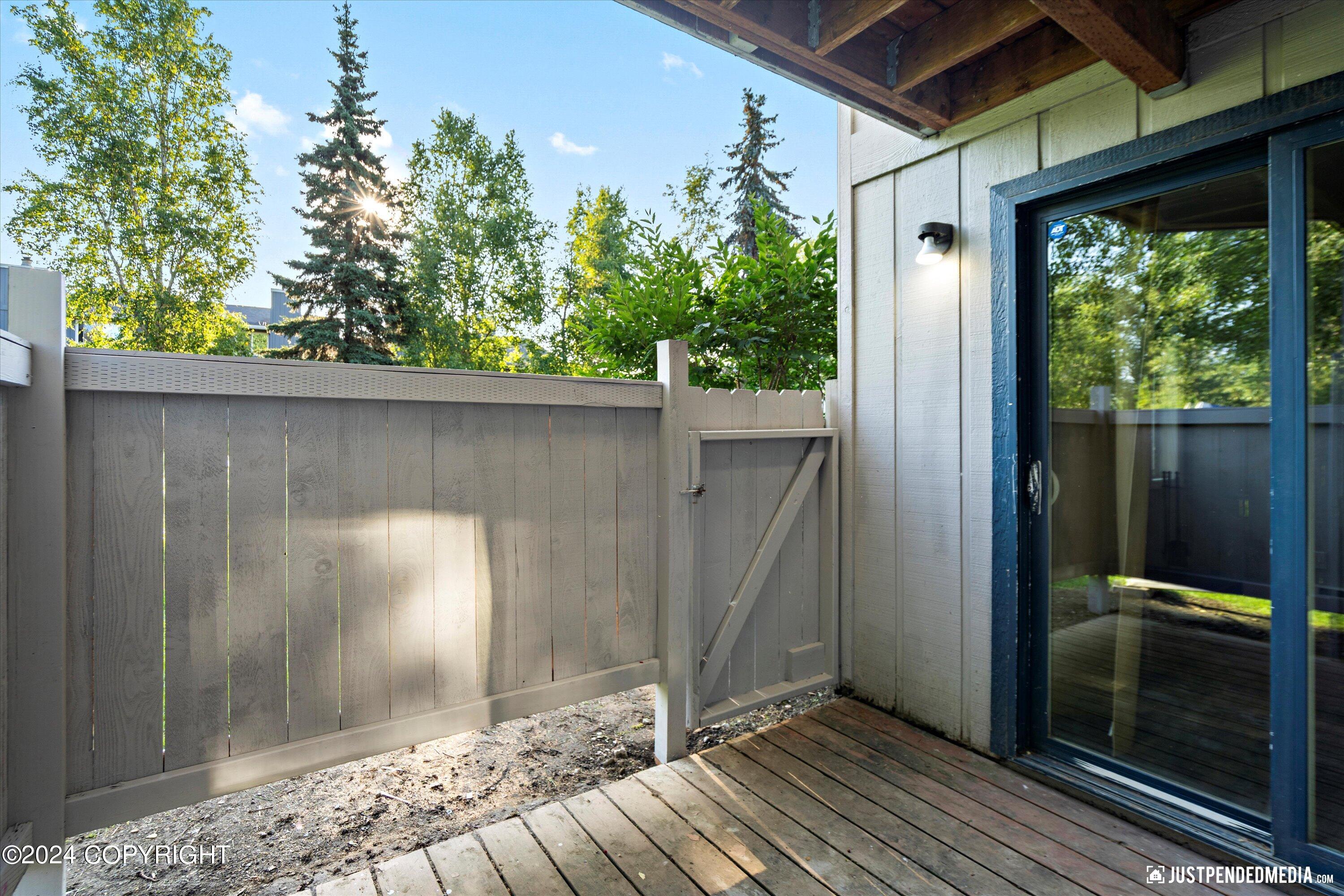 1641 Eastridge Drive # 102 Unit: #102