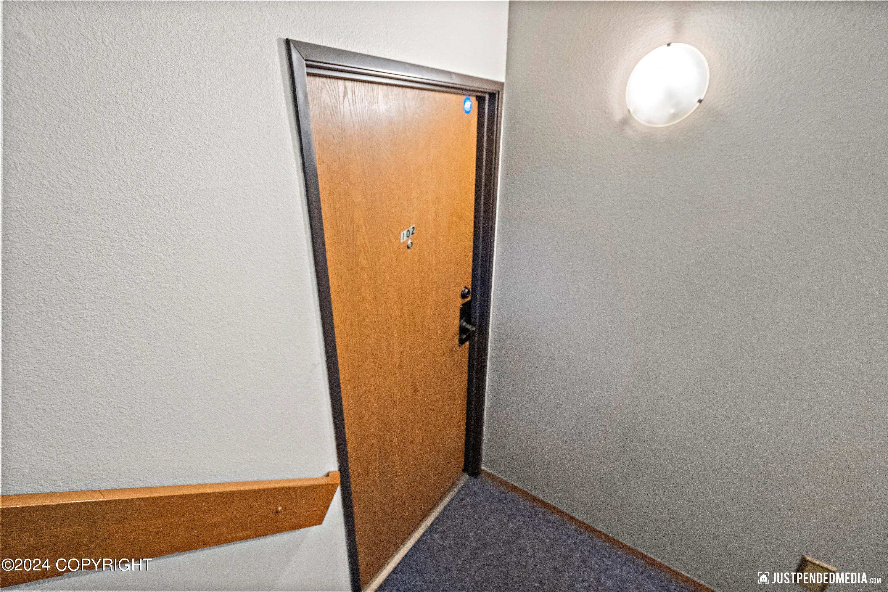 1641 Eastridge Drive # 102 Unit: #102