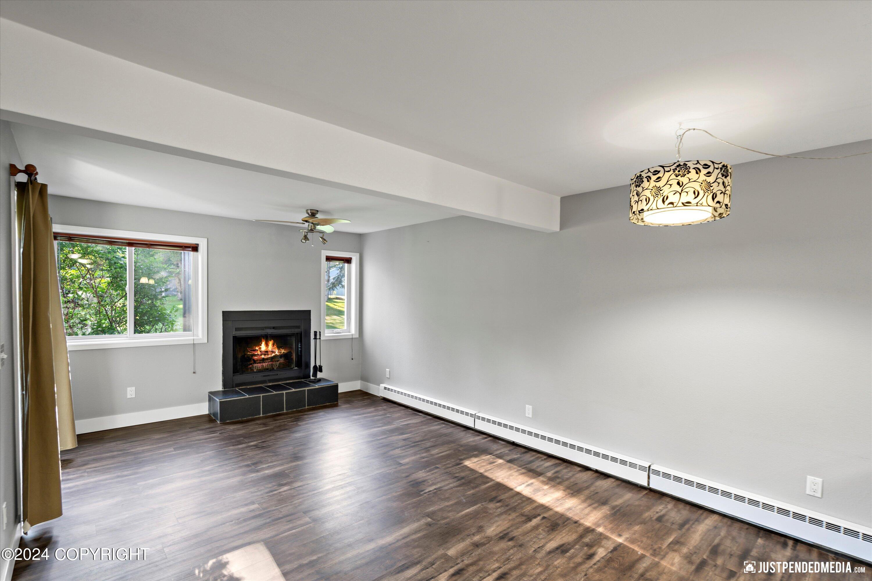 1641 Eastridge Drive # 102 Unit: #102