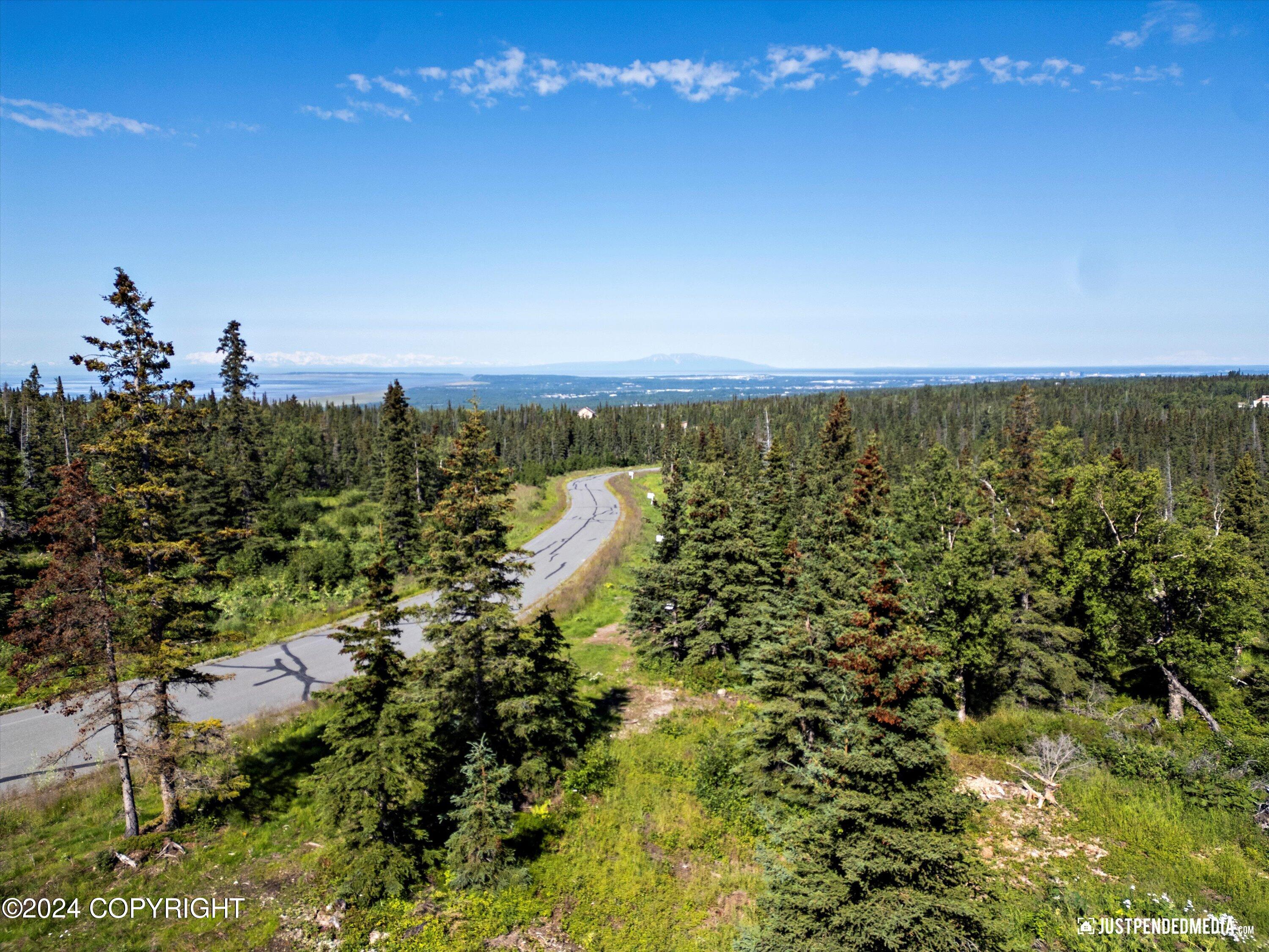 L2 B5 Mountain Air Drive
