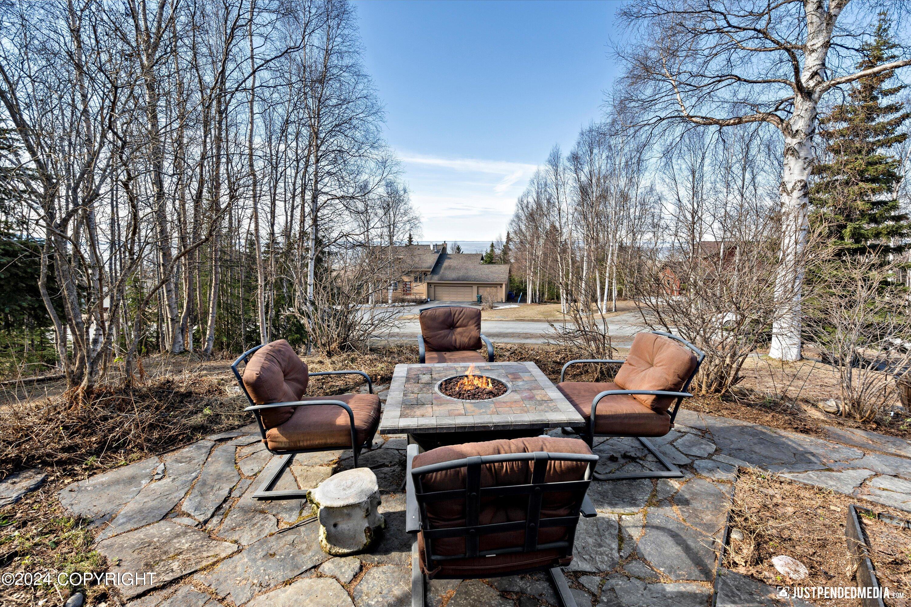 15651 Southpark Loop