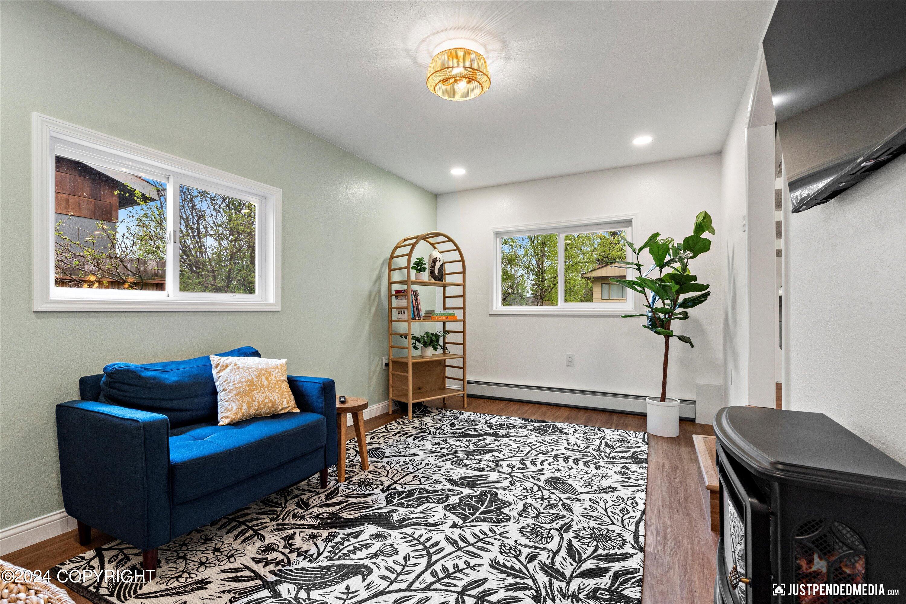 1547 Airport Heights Drive