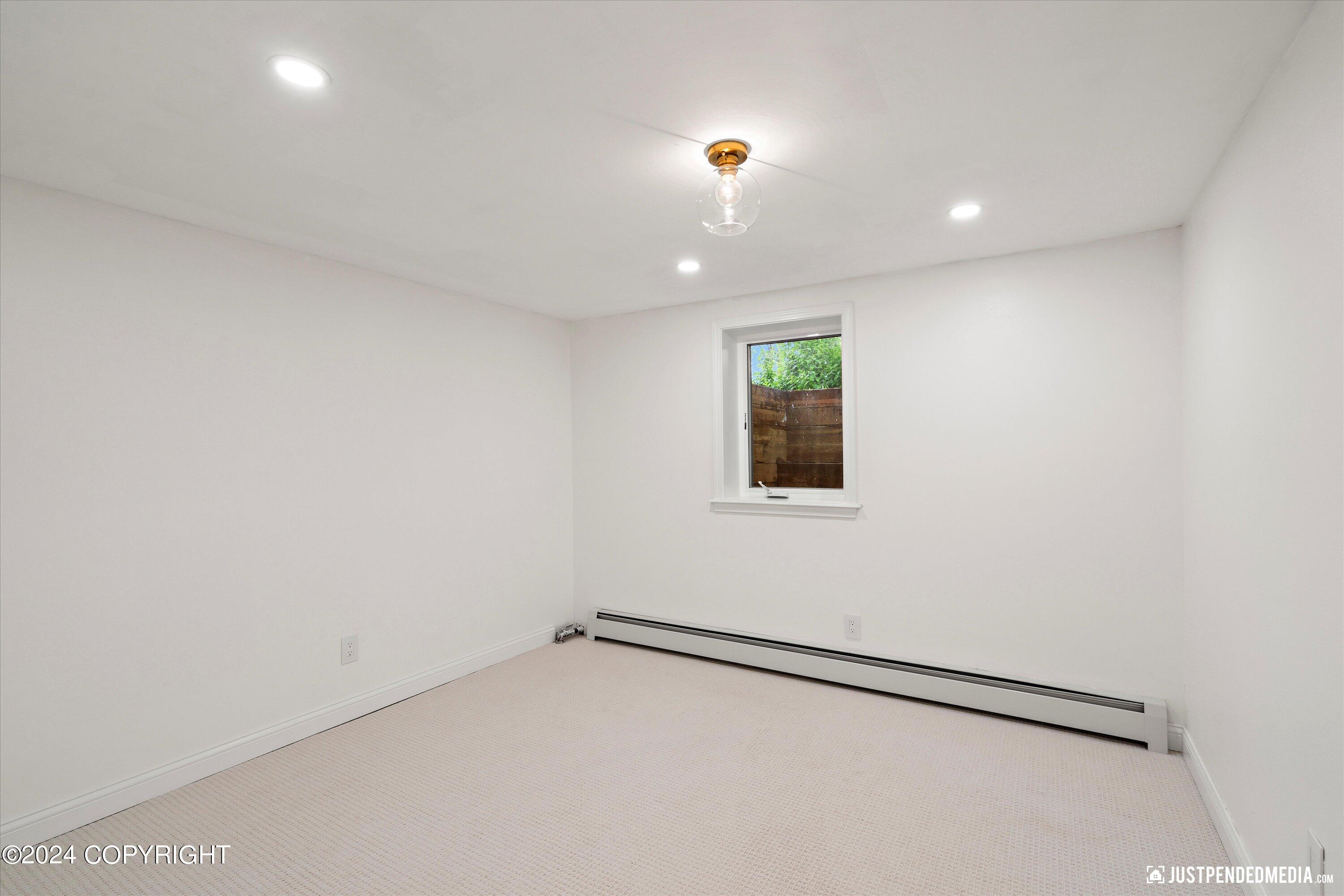 1547 Airport Heights Drive