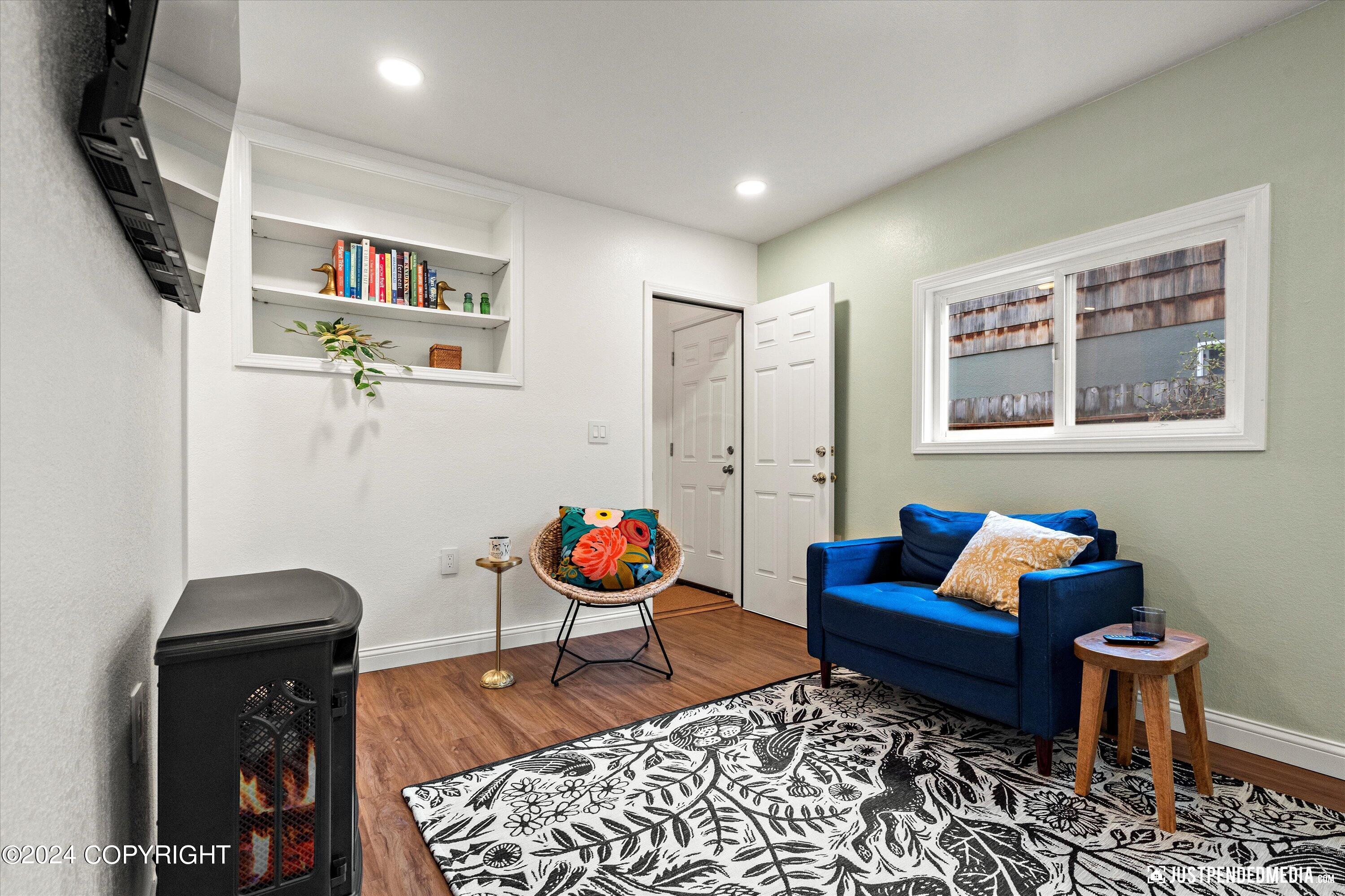 1547 Airport Heights Drive