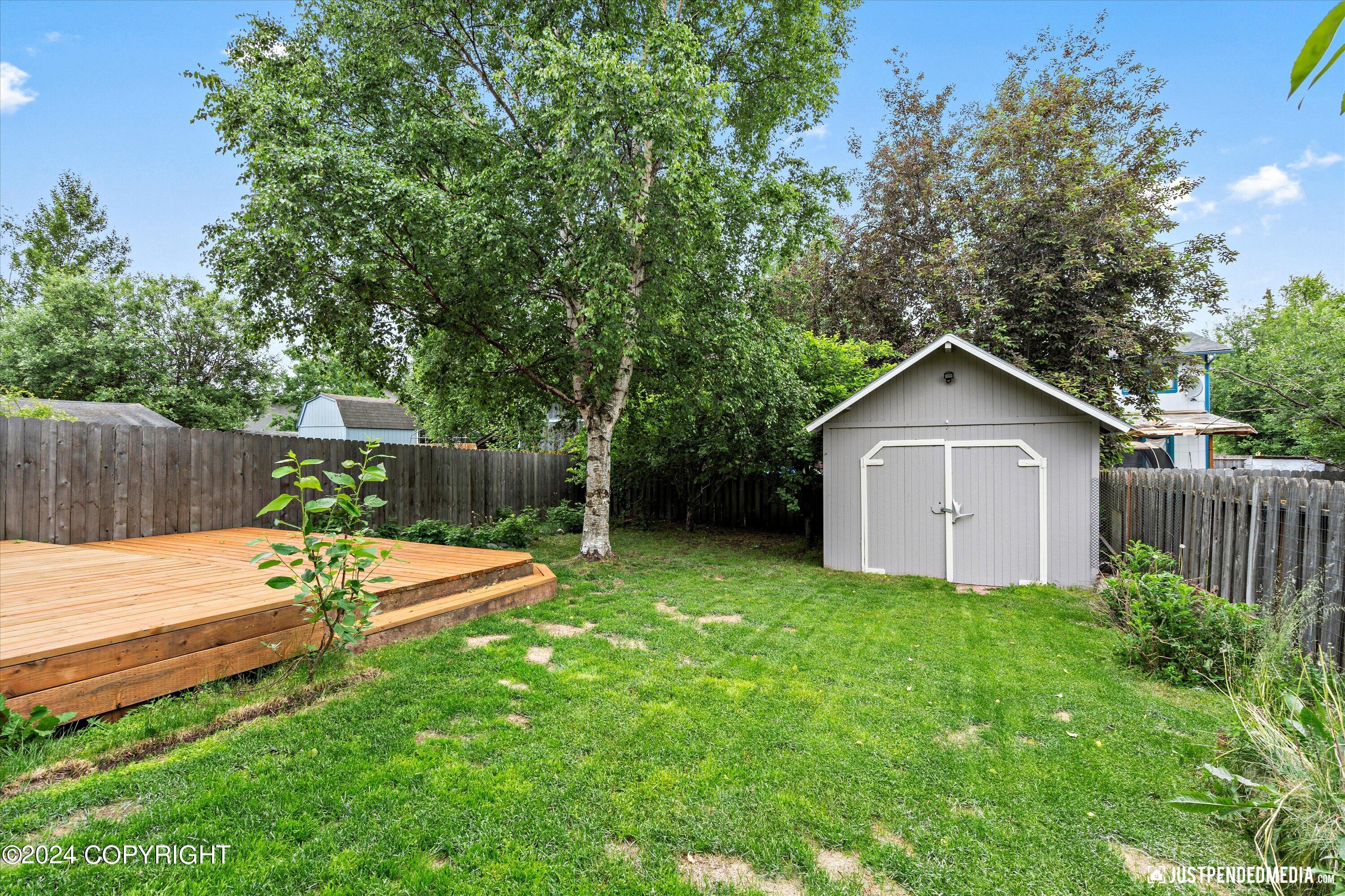 8120 Evans Circle