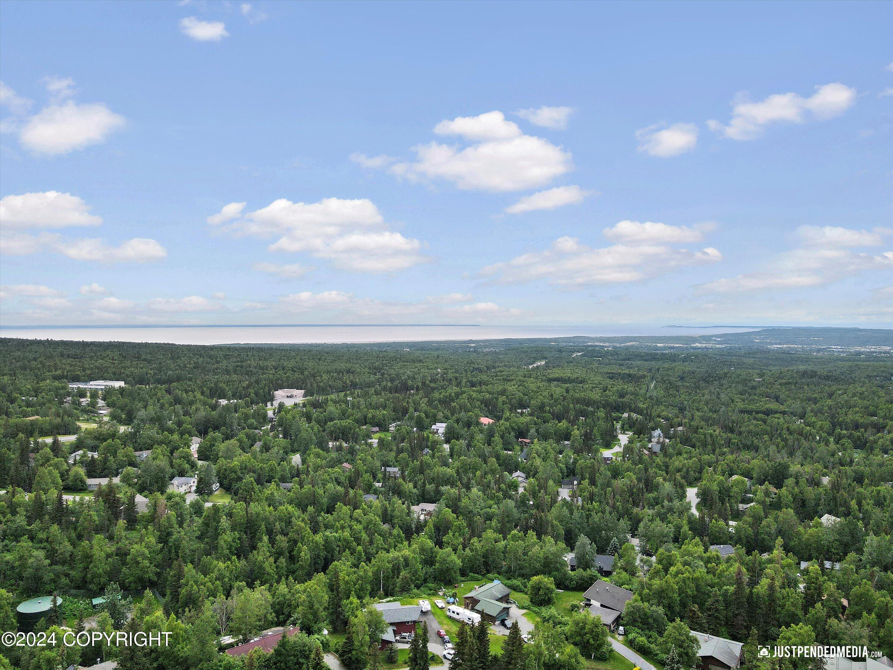 6851 Round Tree Circle