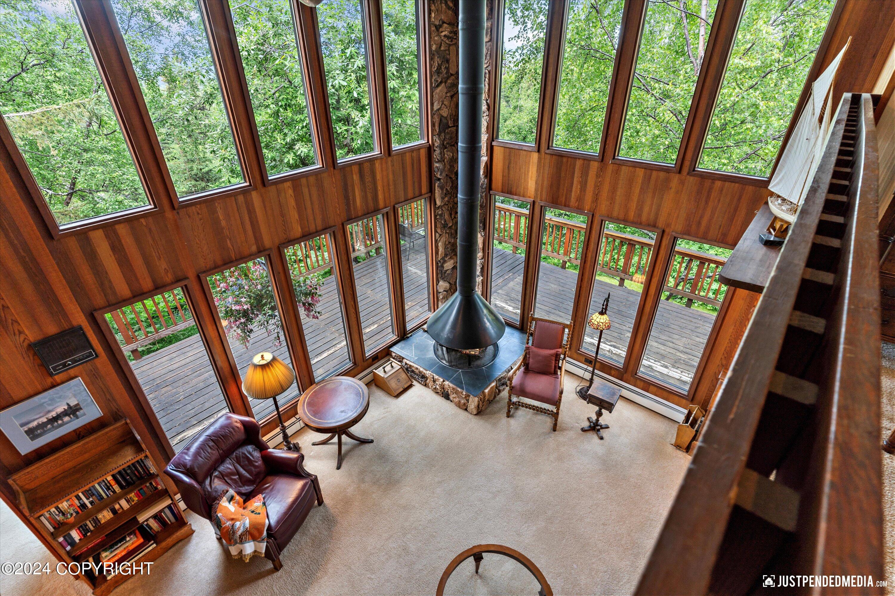 6851 Round Tree Circle