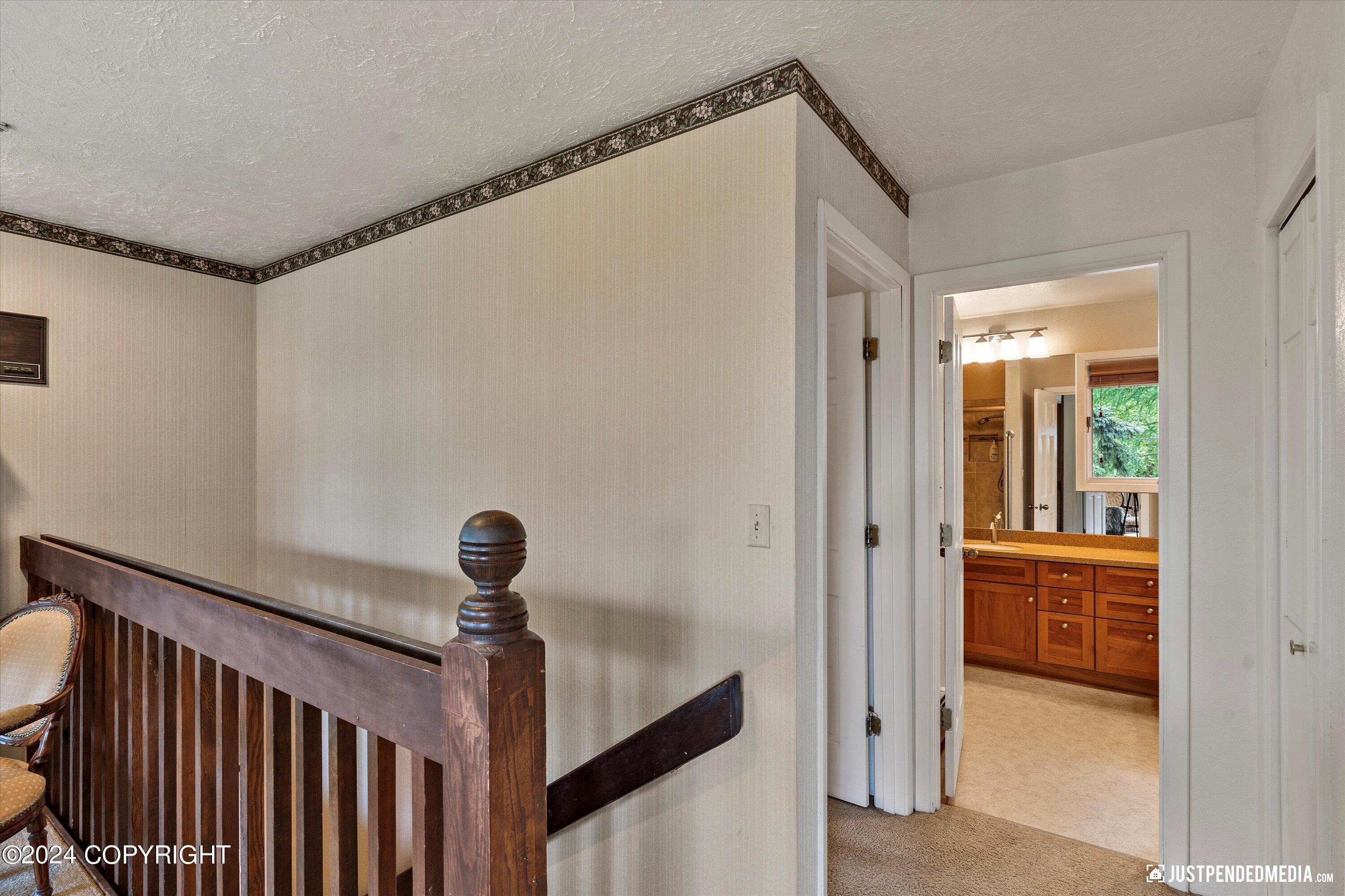 6851 Round Tree Circle