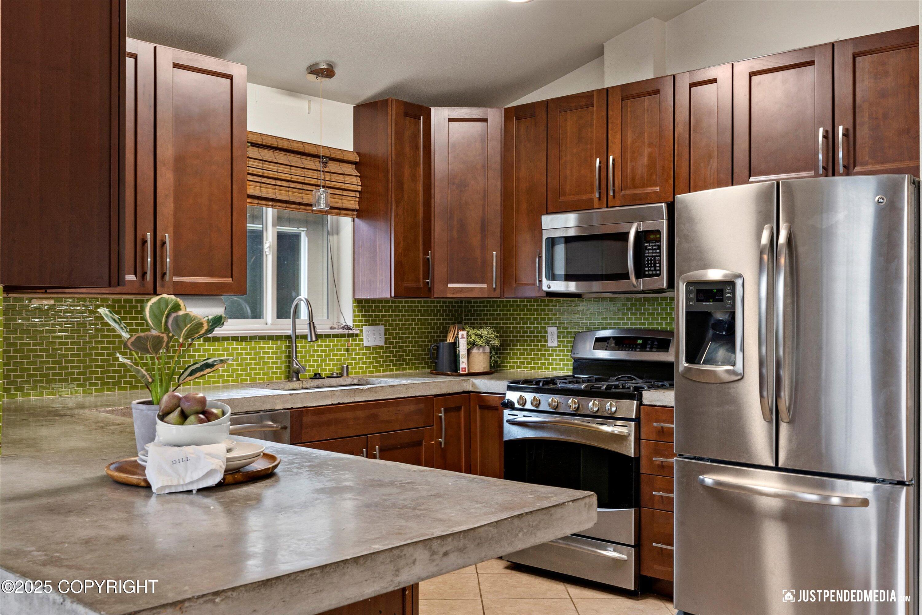 1917 Colony Place # 33 Unit: #33