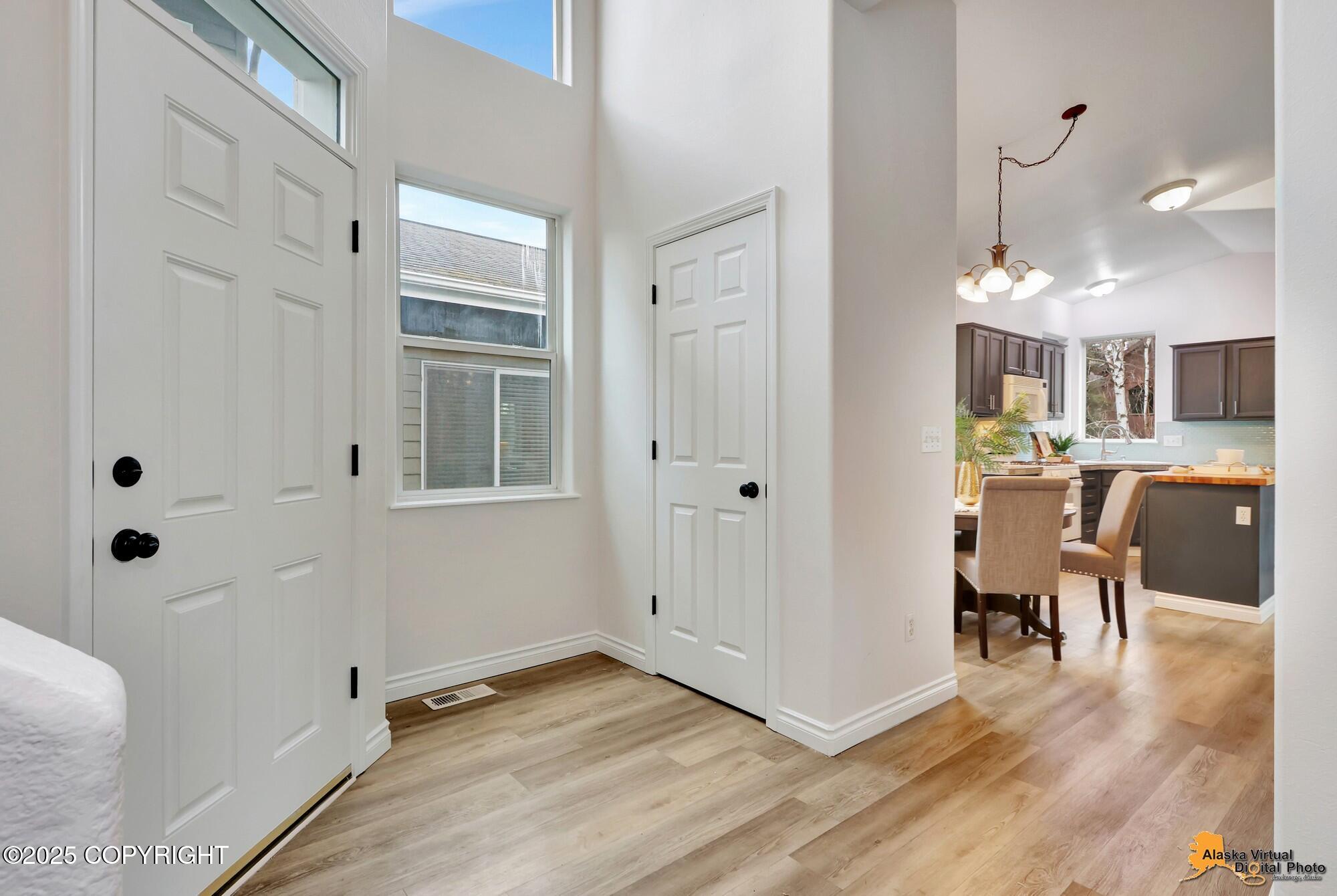 6787 Delong Landing Circle