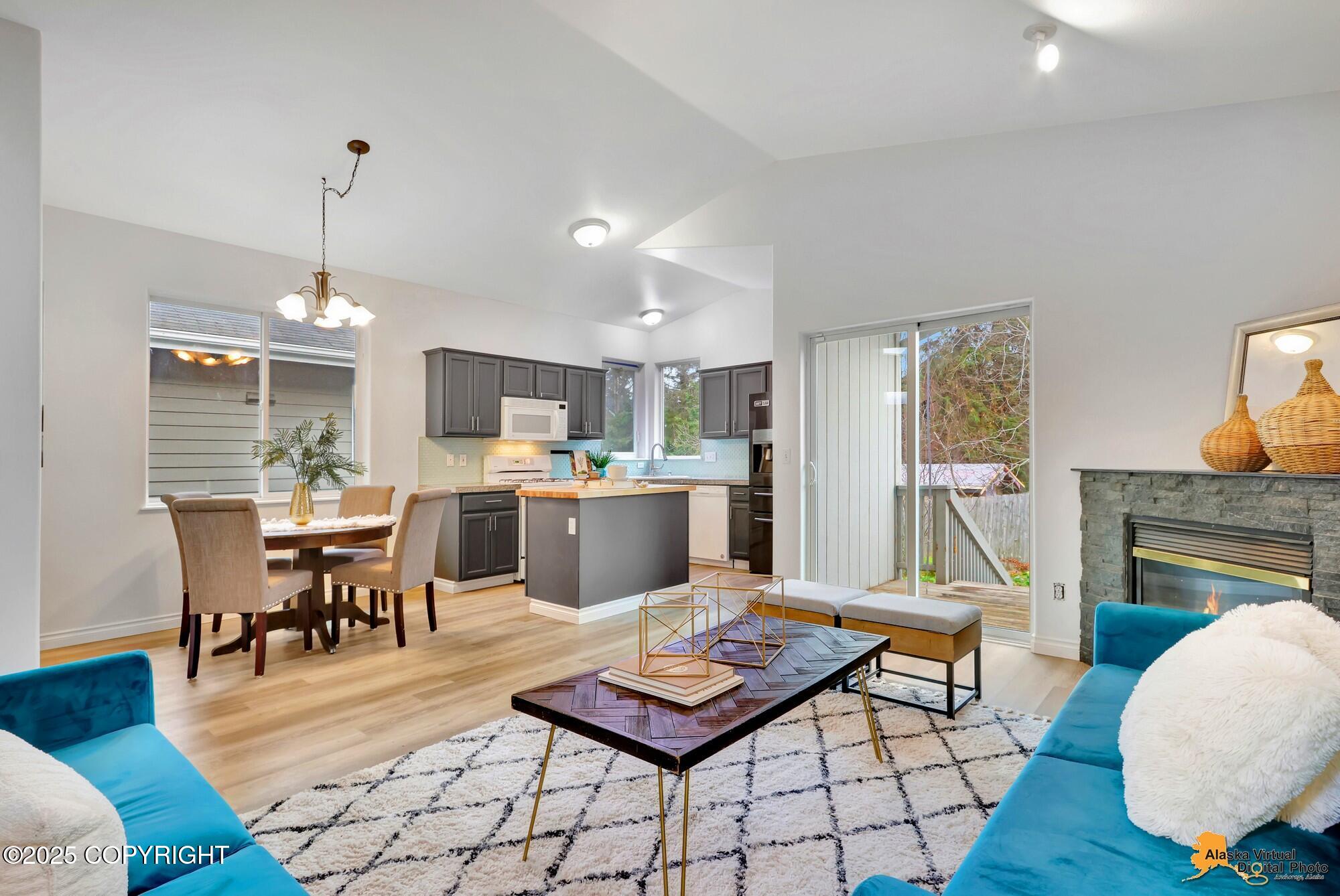 6787 Delong Landing Circle