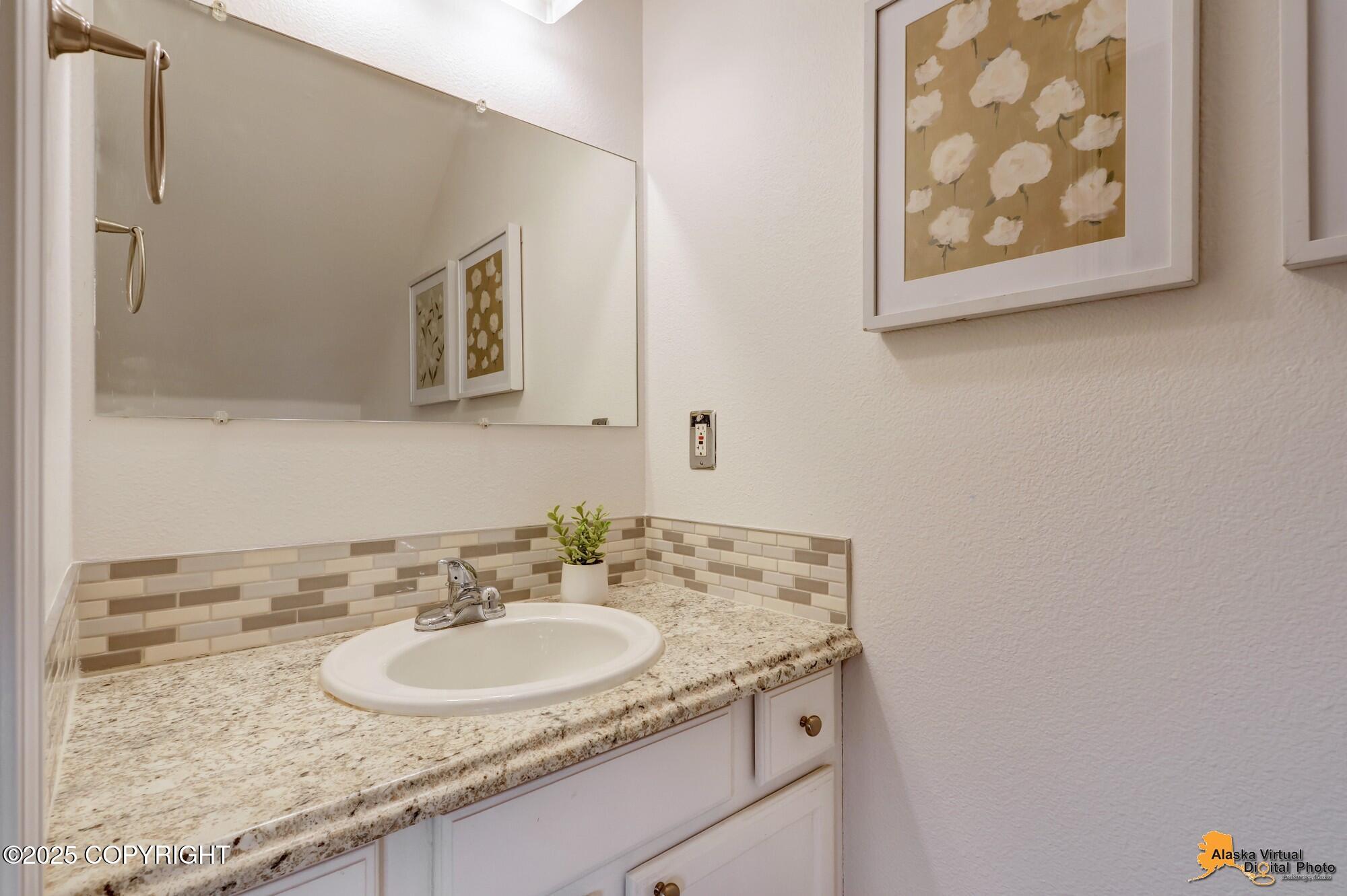 6787 Delong Landing Circle