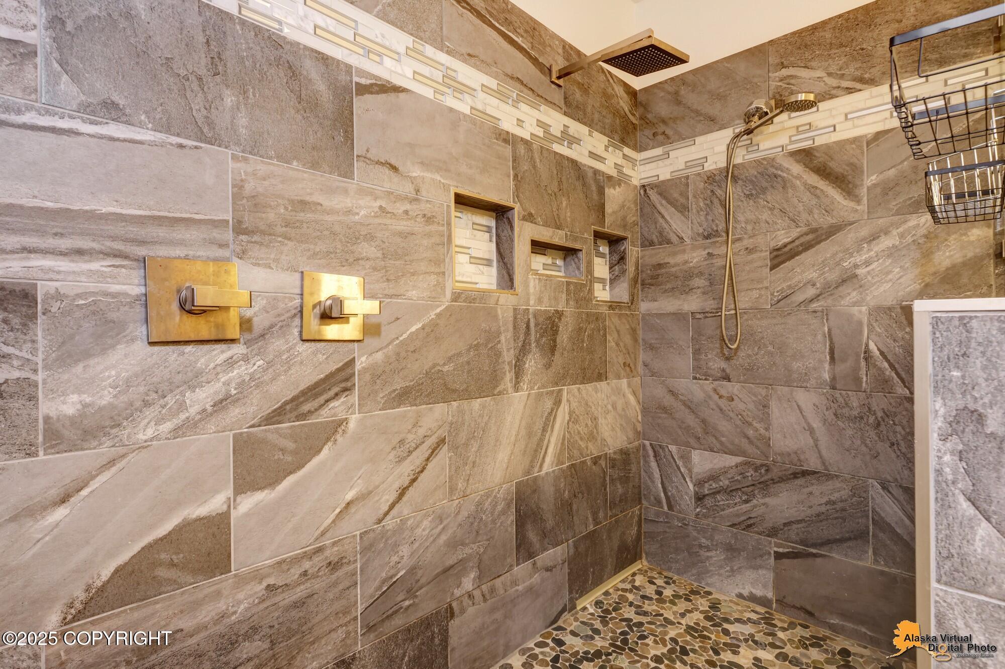 6787 Delong Landing Circle