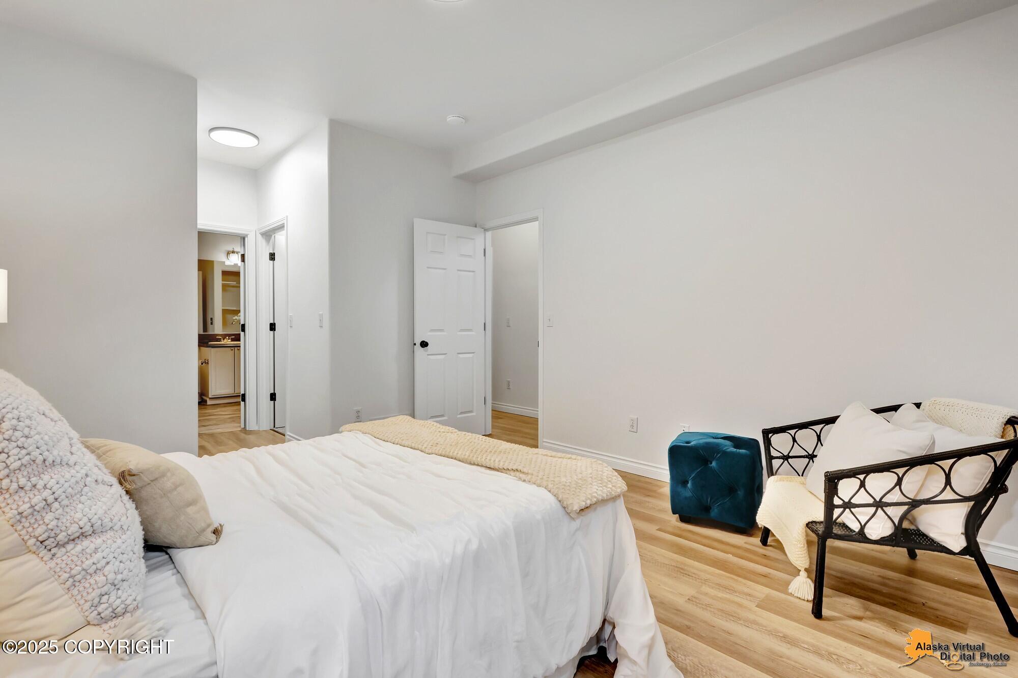 6787 Delong Landing Circle