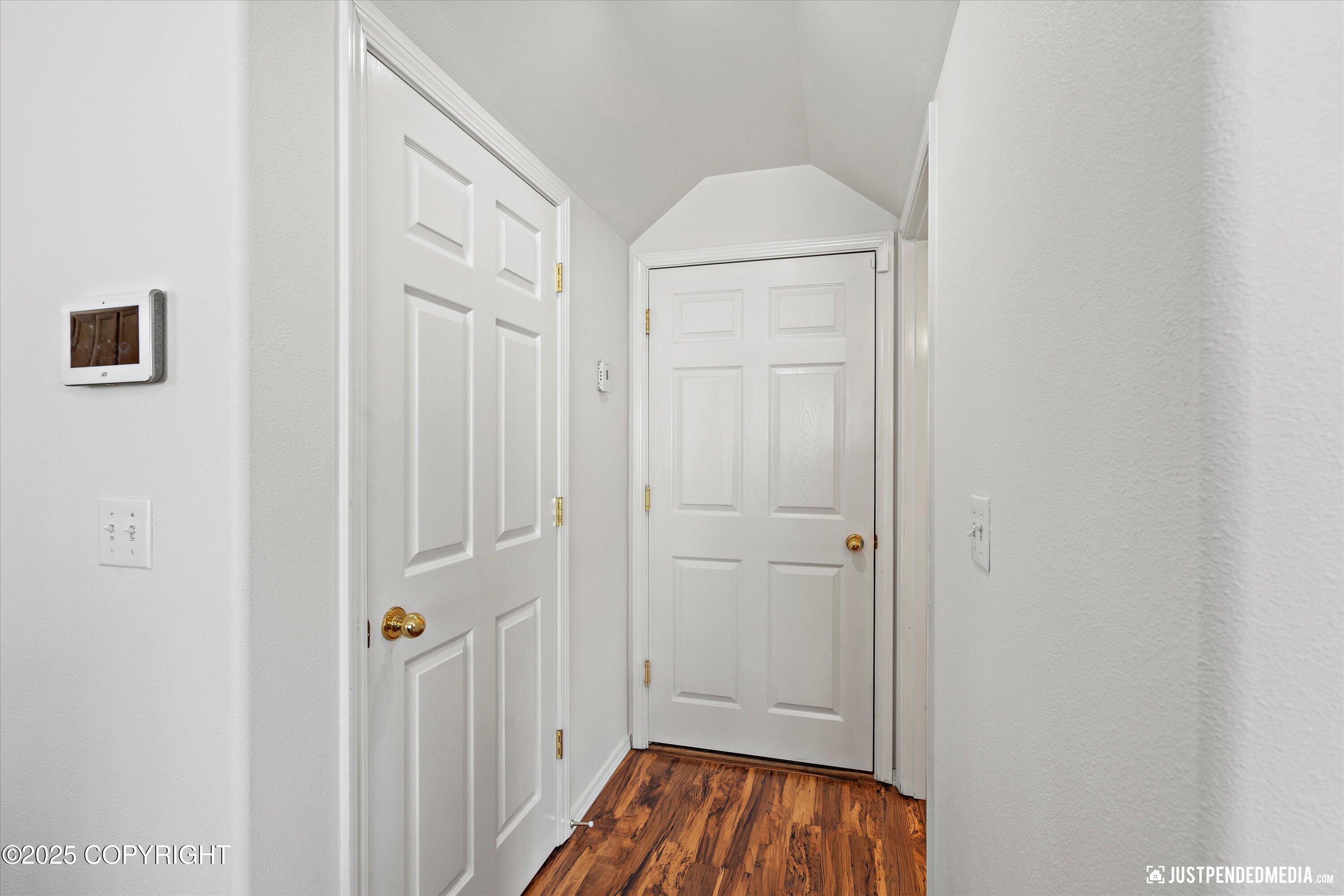 7811 Wildbrook Court