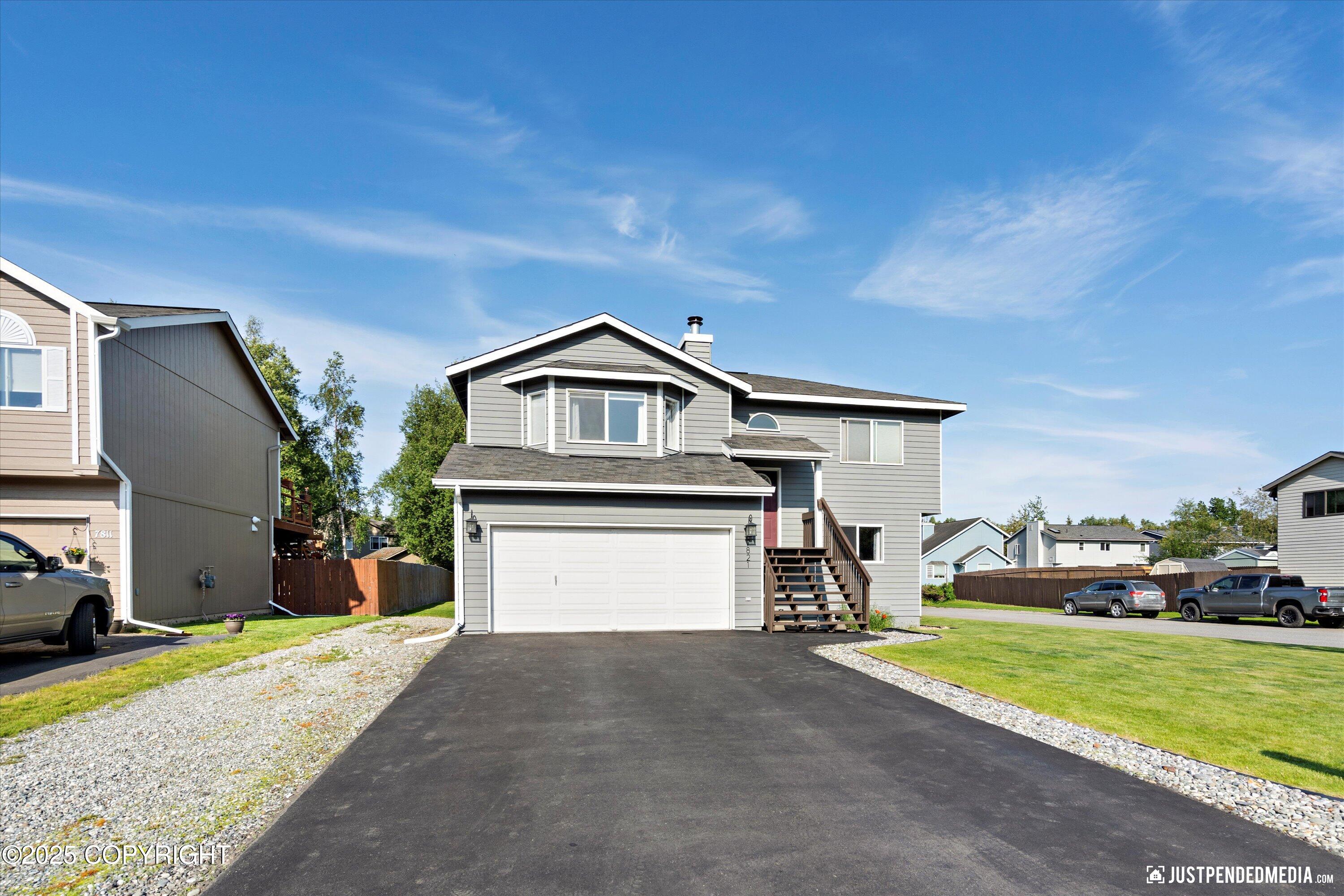 7821 Charlotte Circle