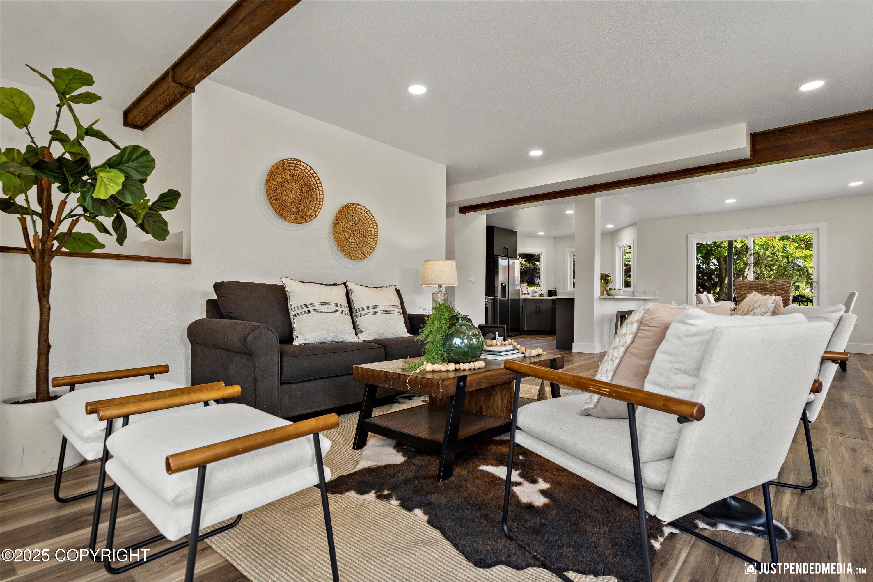 2751 Pelican Drive