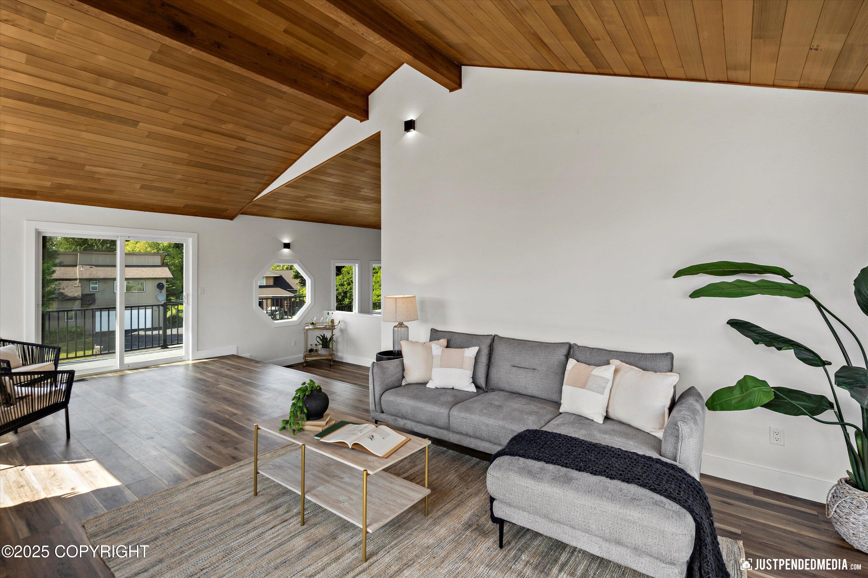 2751 Pelican Drive