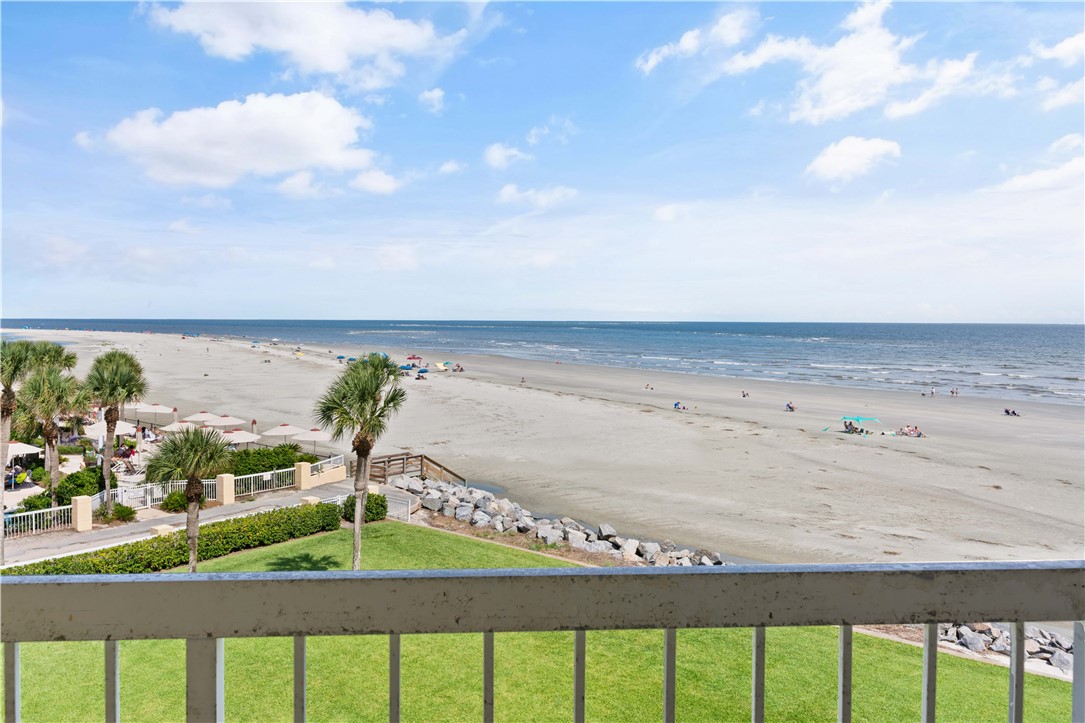201 Neptune Road 451
