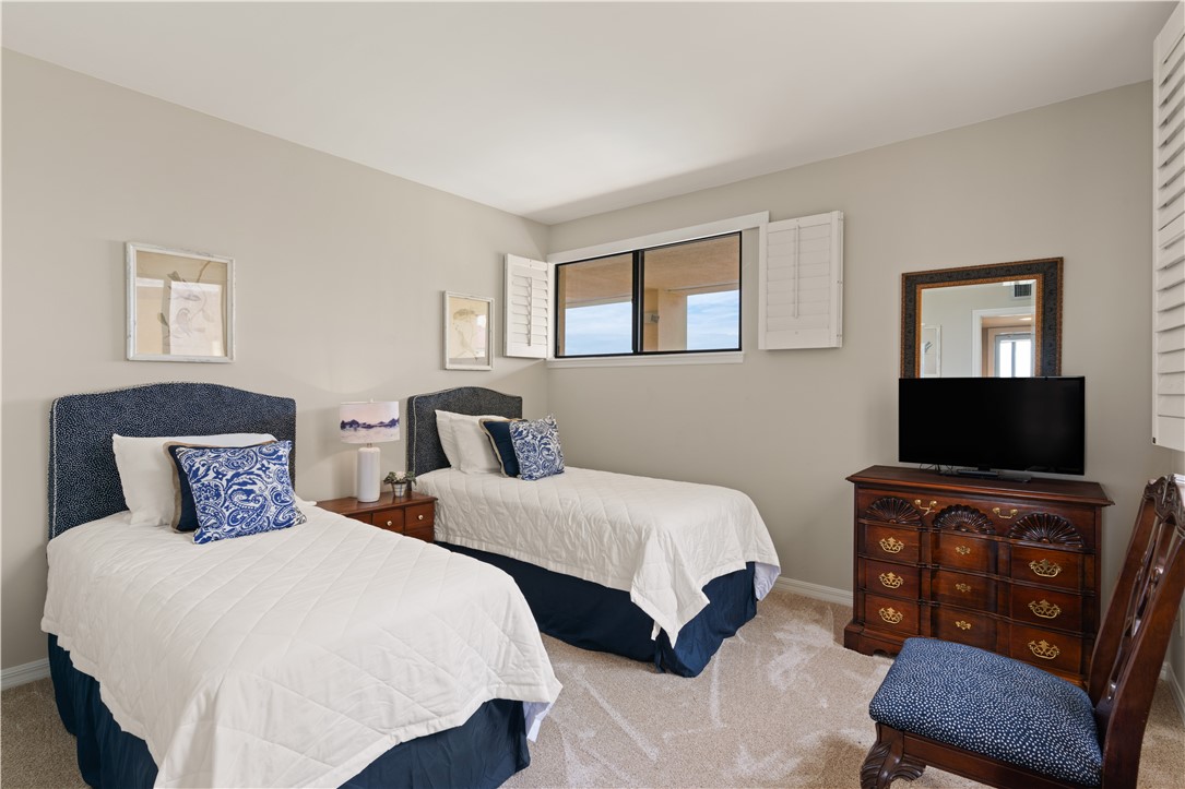 201 Neptune Road 451