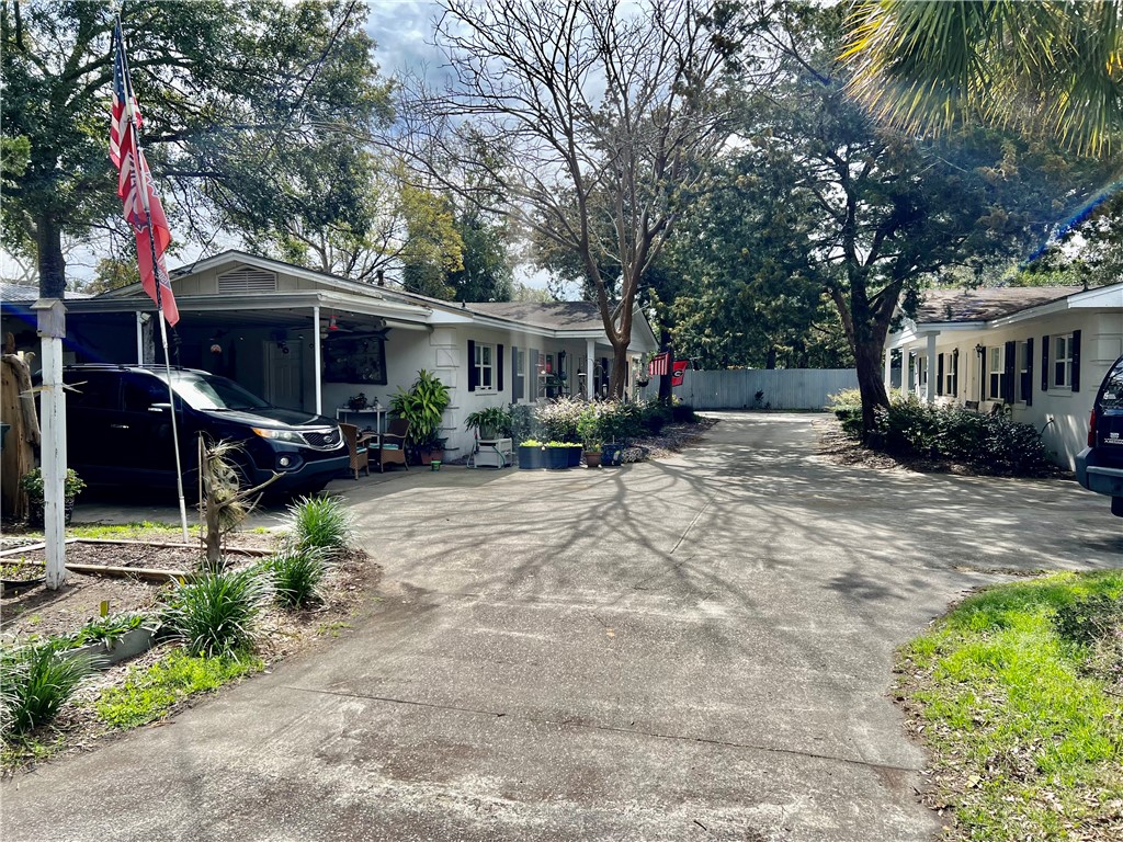 636 Demere Way