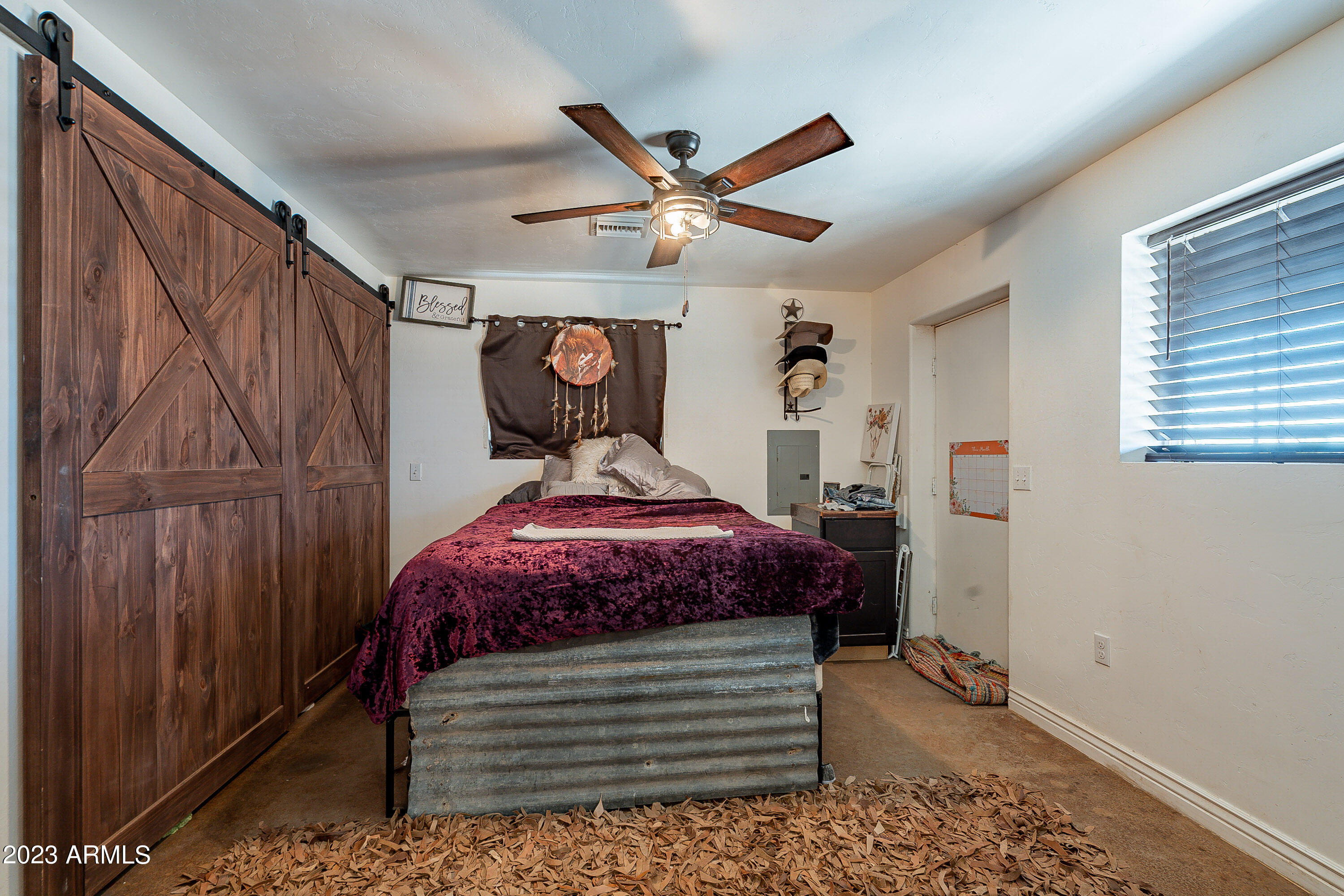301 N POTTEBAUM Road