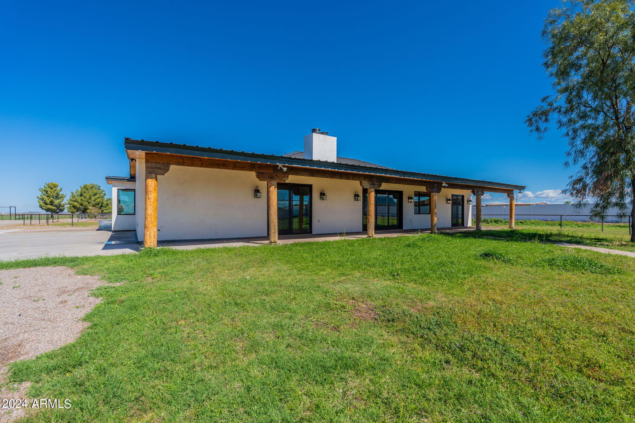9381 E VAH KI INN Road