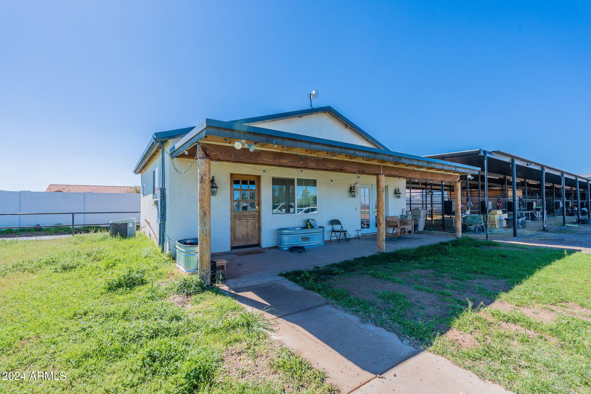 9381 E VAH KI INN Road