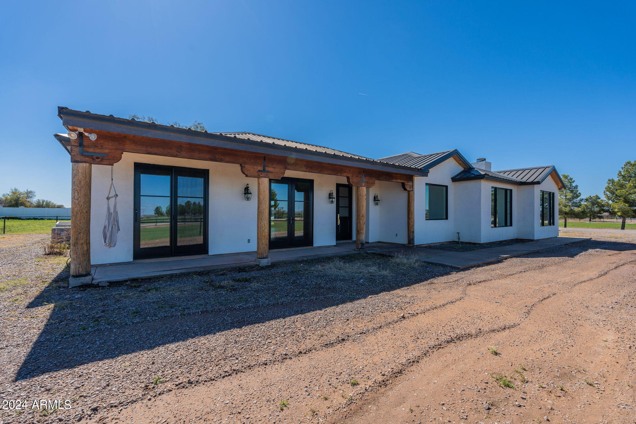 9381 E VAH KI INN Road