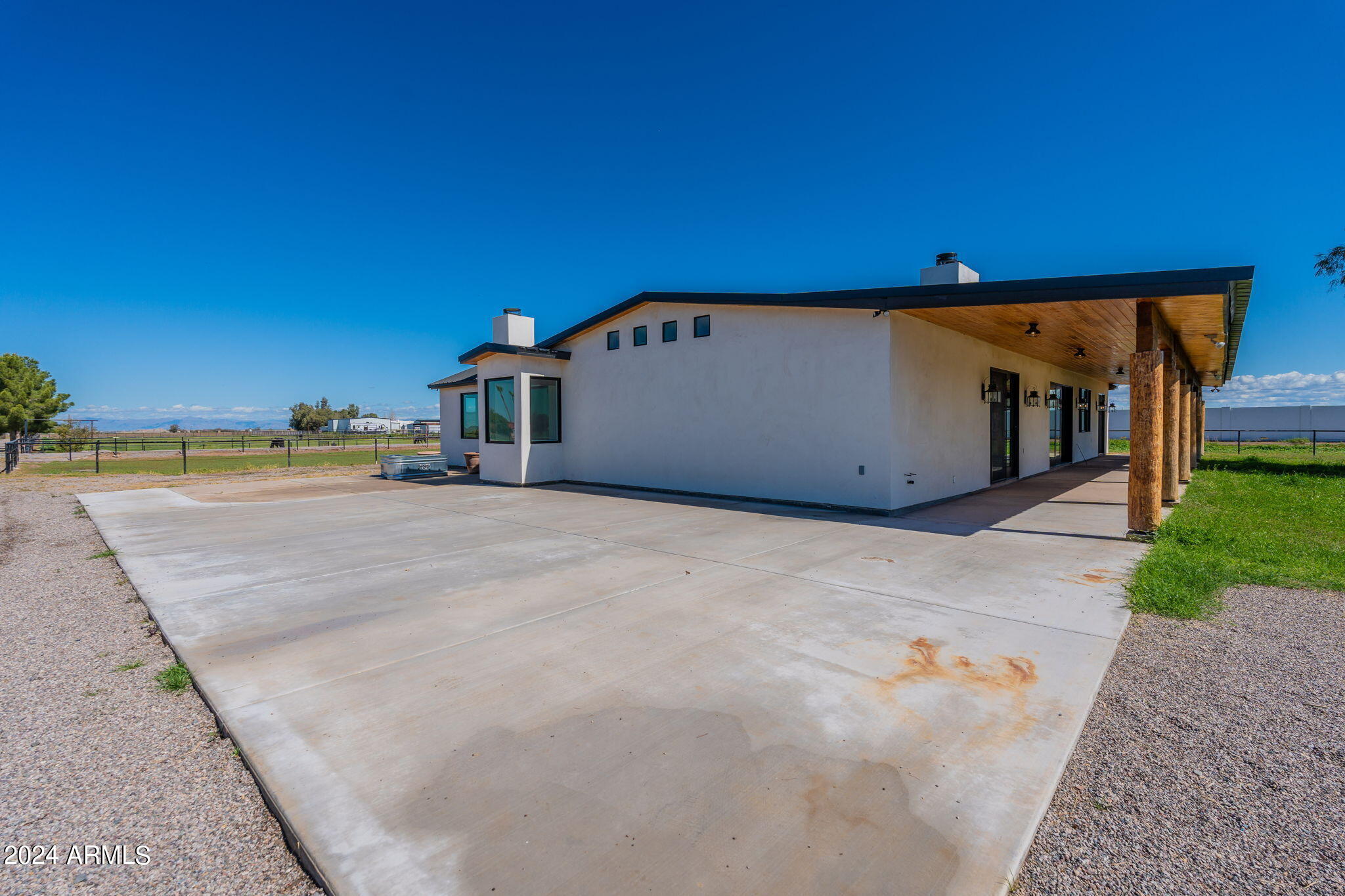 9381 E VAH KI INN Road
