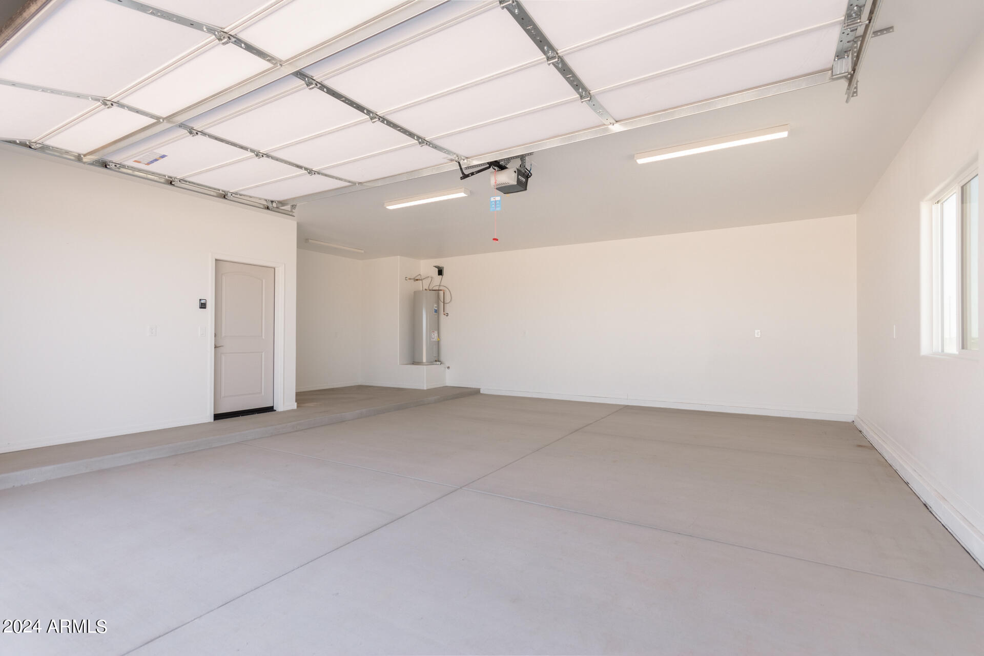 3177 W Gracie Lane