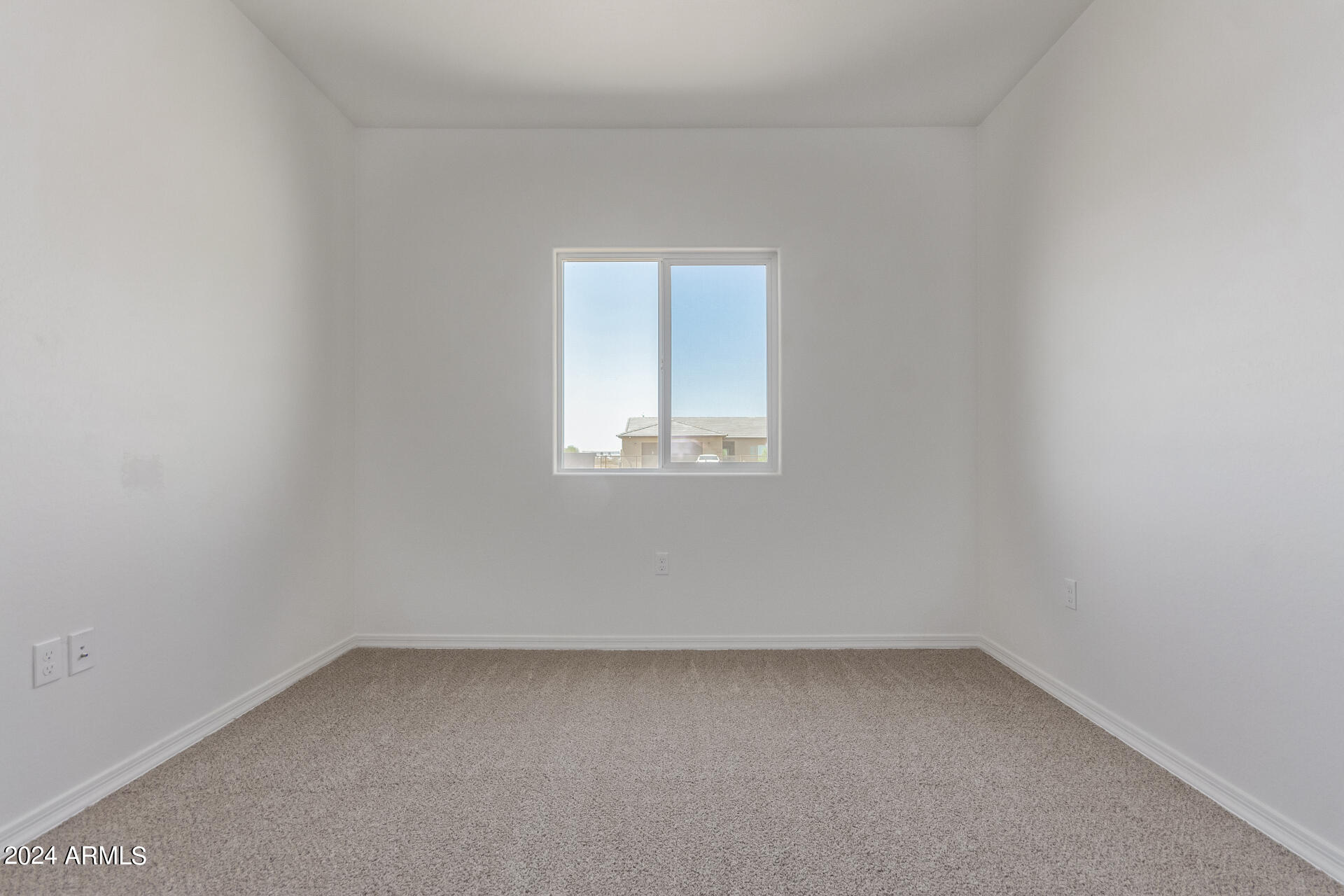 3177 W Gracie Lane