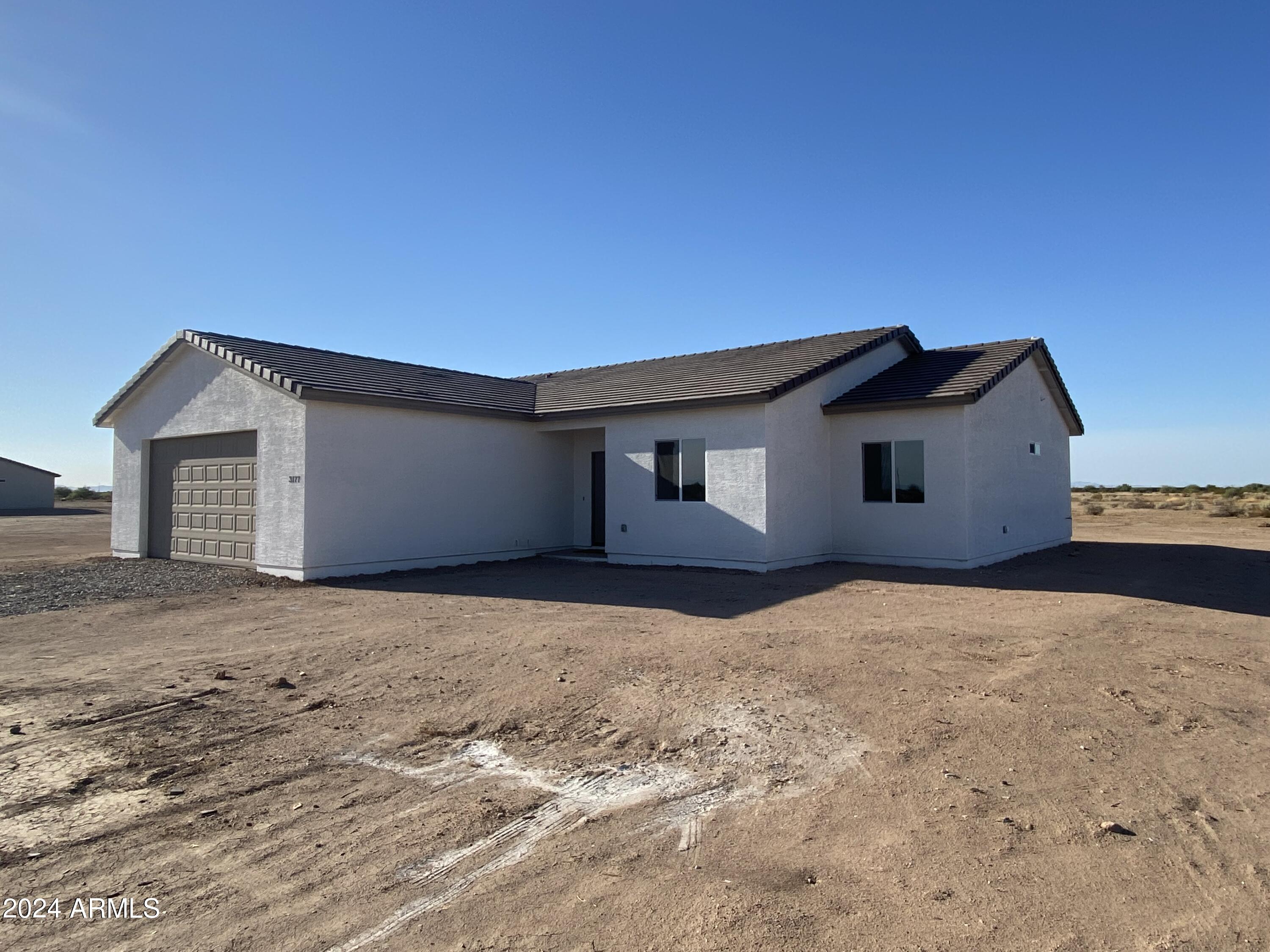 3177 W Gracie Lane