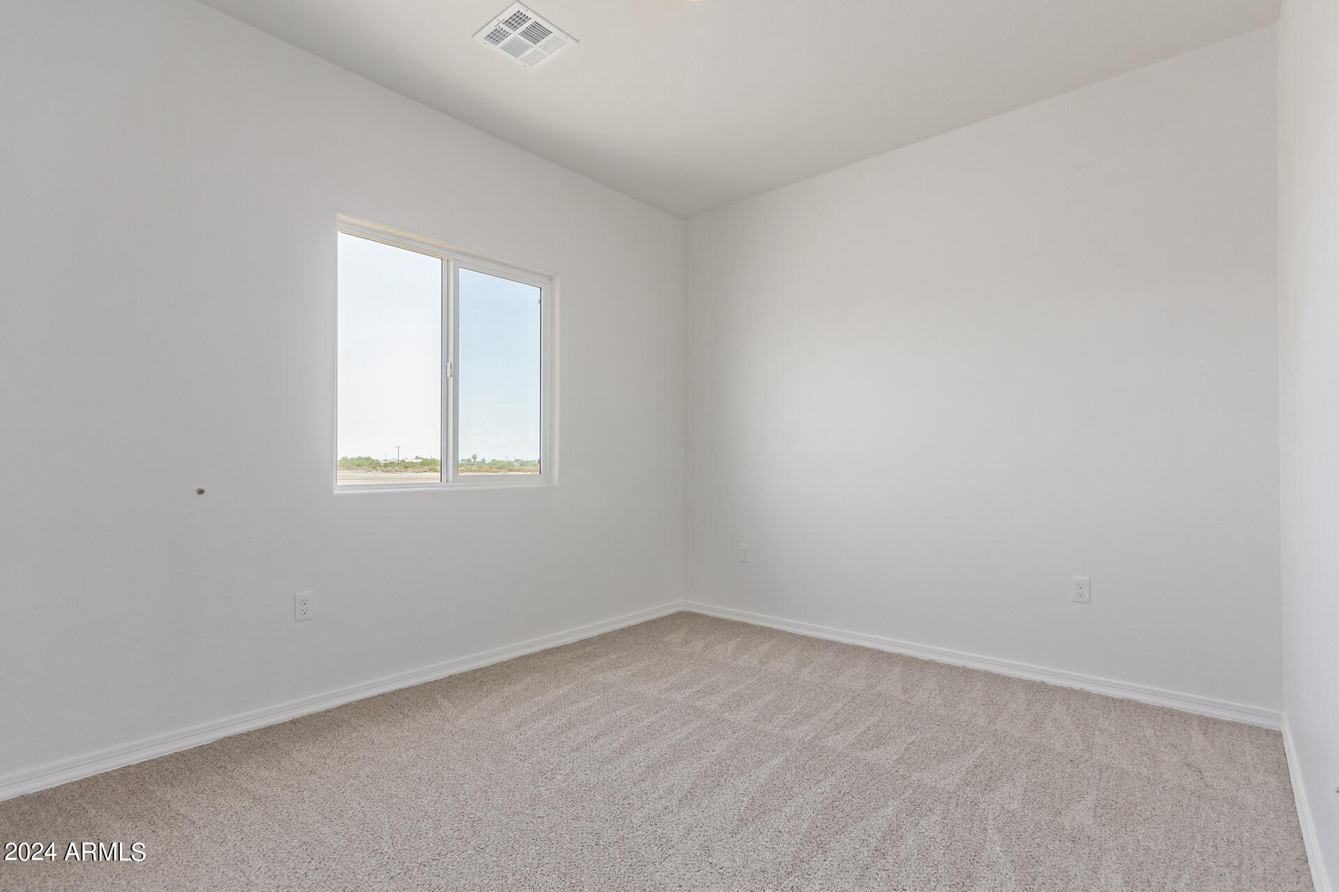 3177 W Gracie Lane