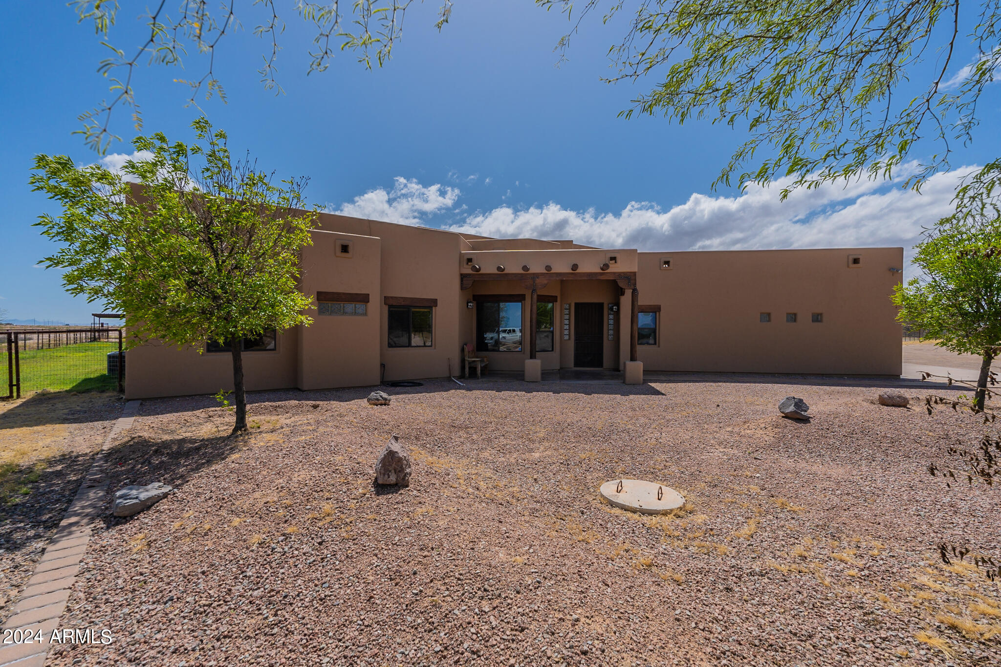 4019 W COVEY Lane