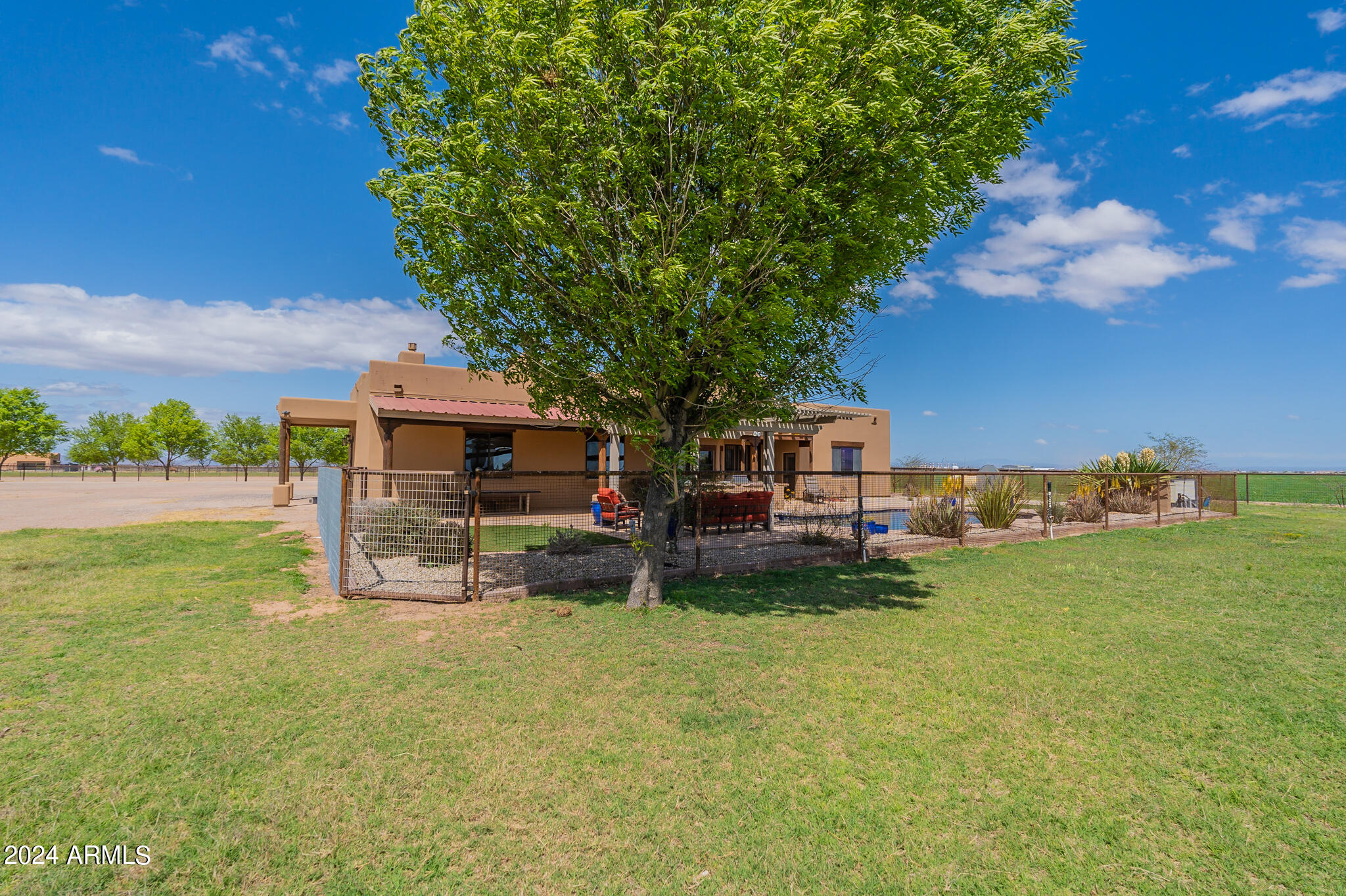 4019 W COVEY Lane