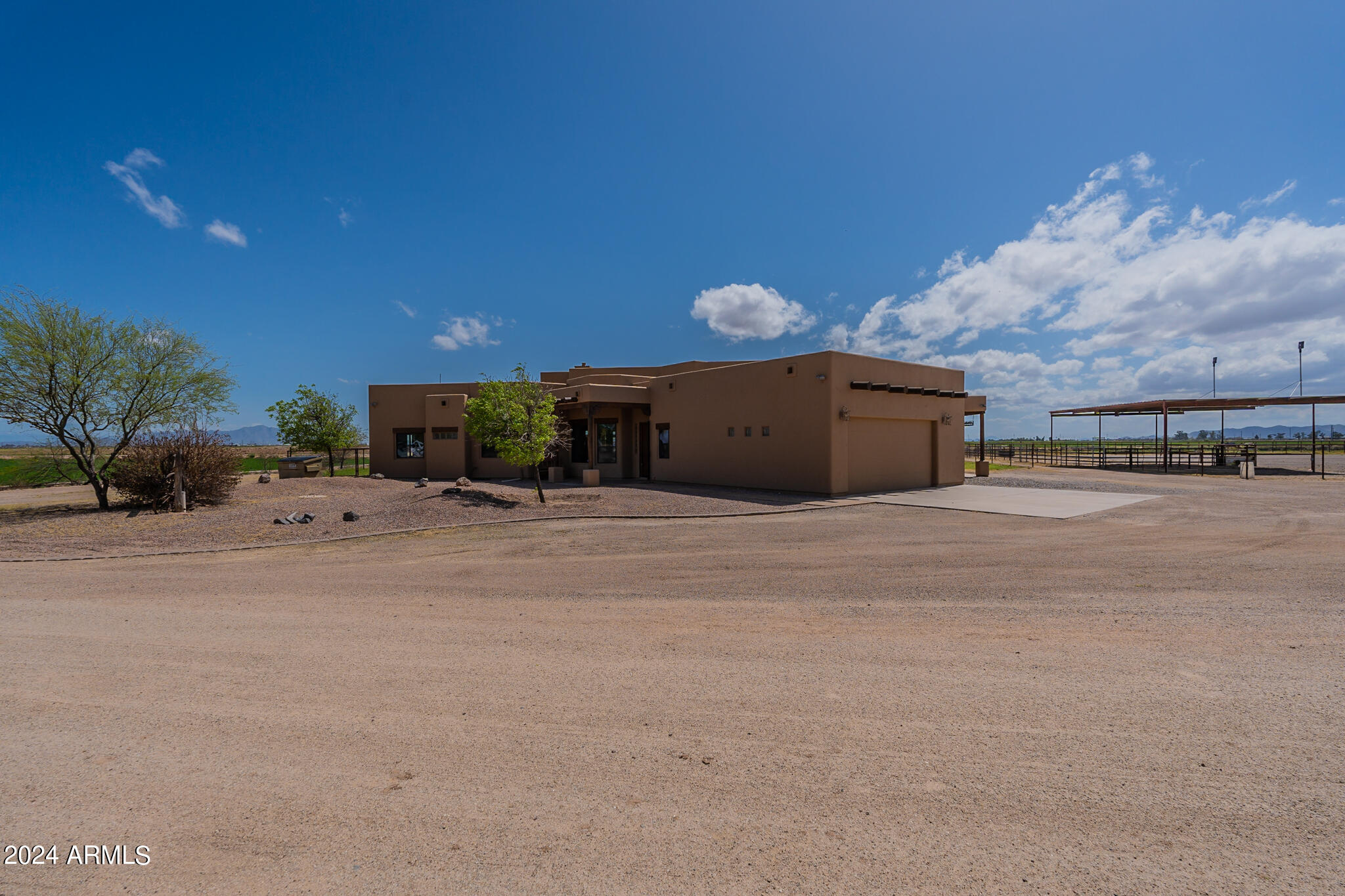 4019 W COVEY Lane
