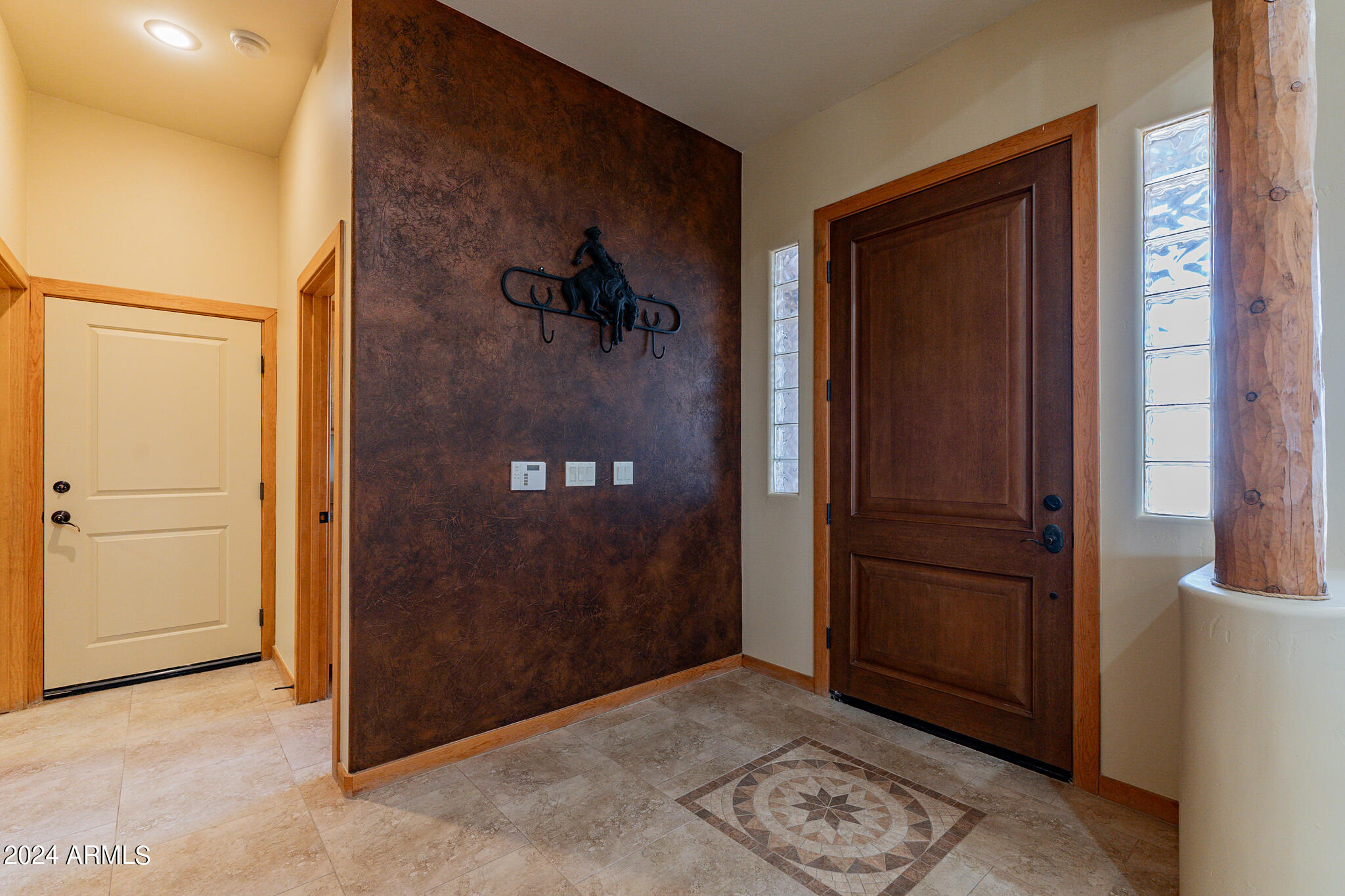 4019 W COVEY Lane