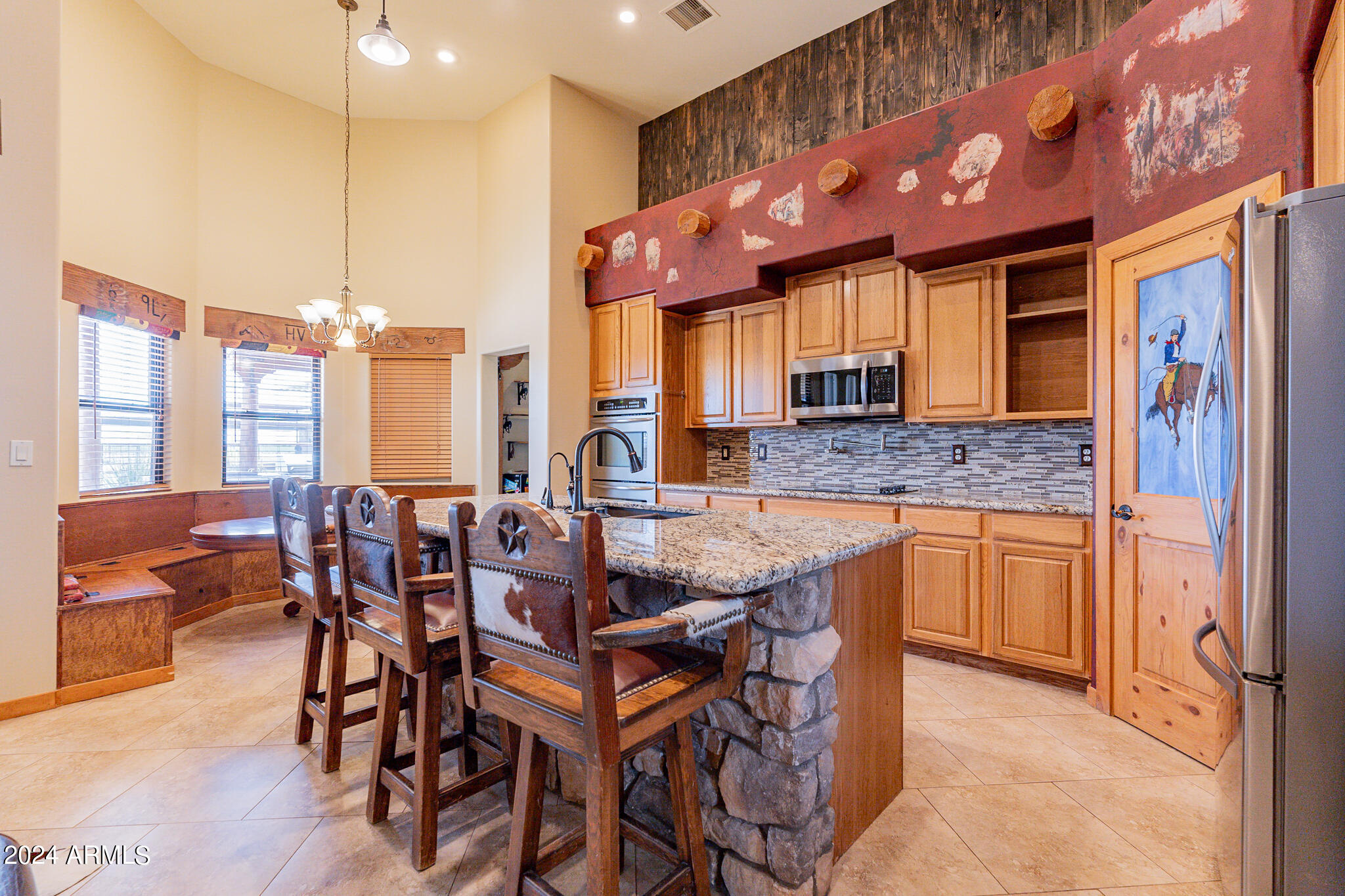 4019 W COVEY Lane