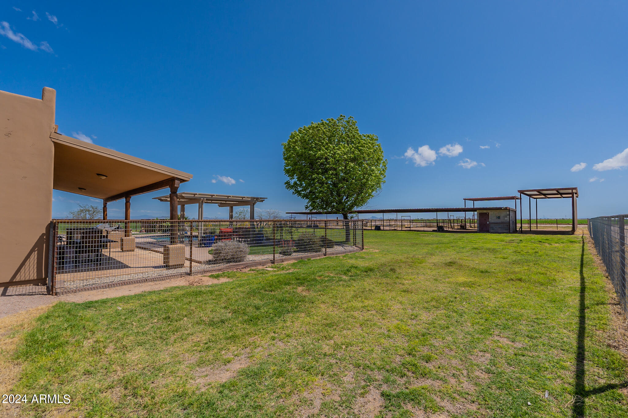4019 W COVEY Lane