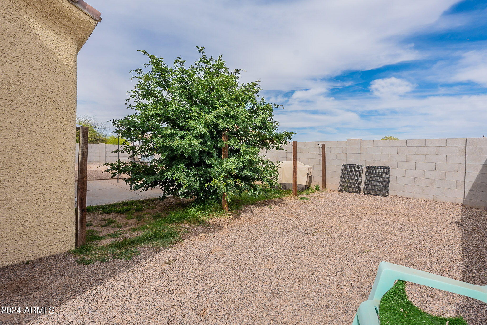 15921 S SAXON Road